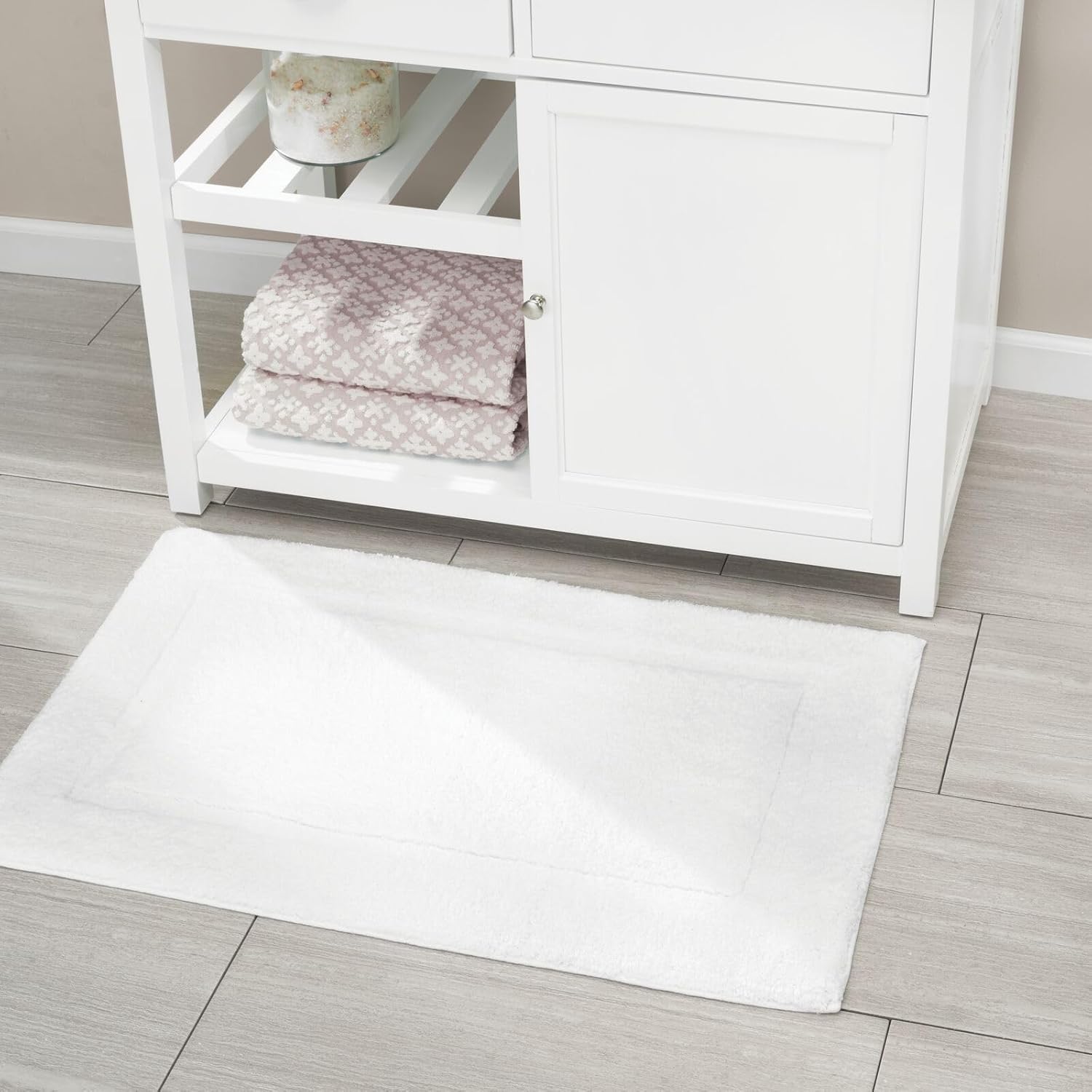 mDesign Hydra Collection – Juego de 3 tapetes de baño de microfibra, antideslizantes, para después del baño, ducha, absorbentes de agua, lavables a