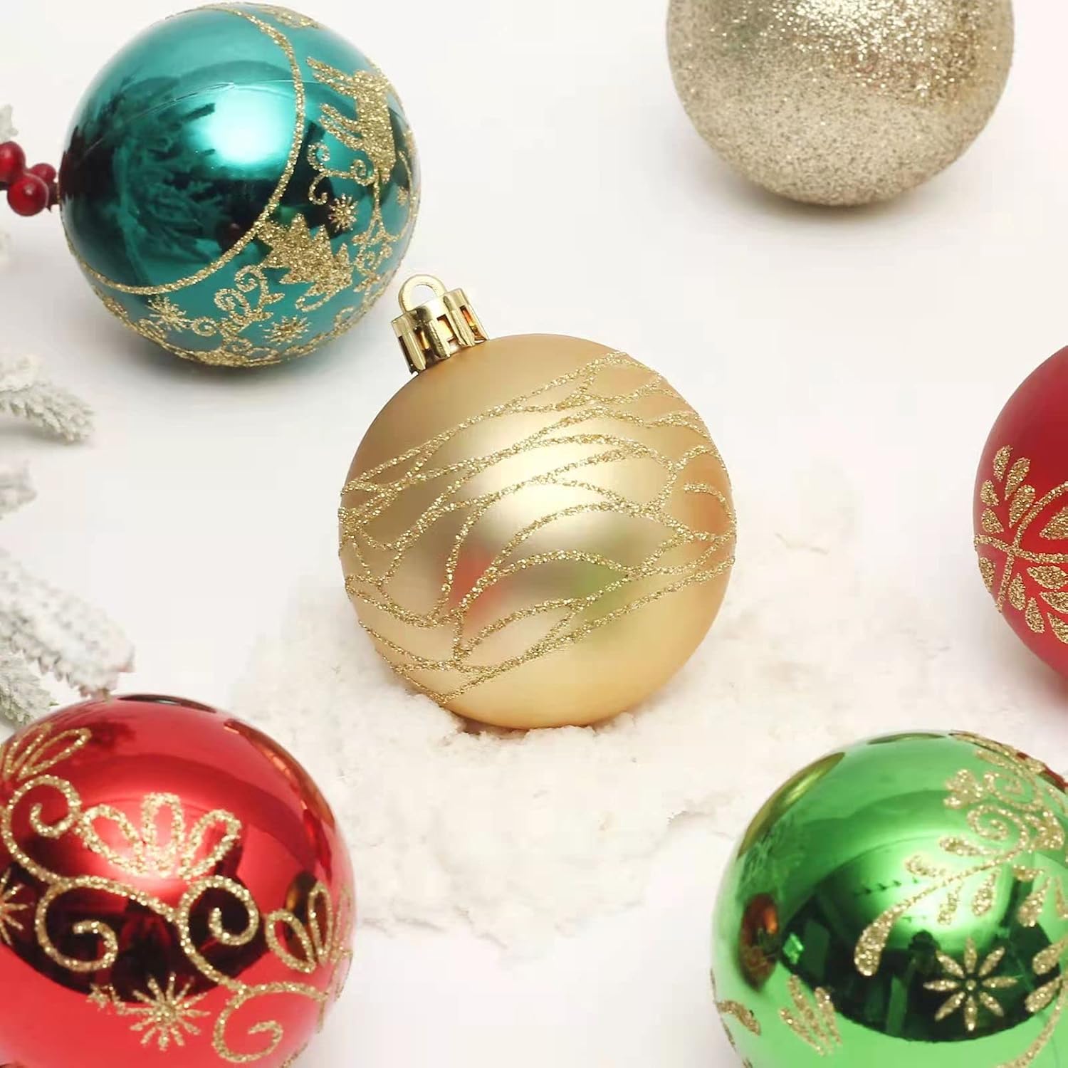 Adornos de bolas de Navidad surtidas, colgantes inastillables, decoraciones de temporada con cajas de regalo reutilizables de mano, ideal para