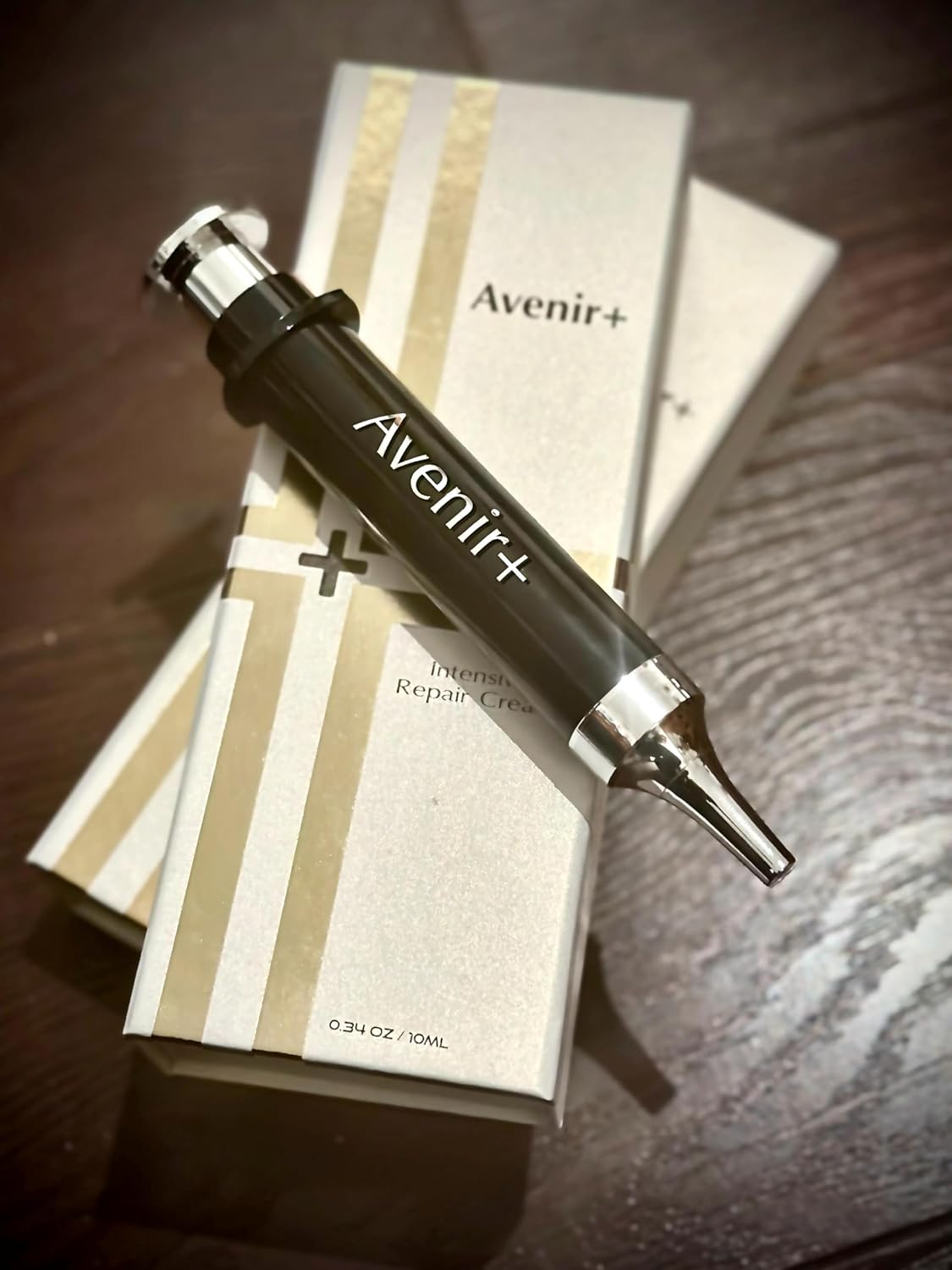 Forever Flawless Crema de ojos de reducción rápida  Borrador instantáneo de arrugas  Infundido con diamante  Reduce instantáneamente la apariencia