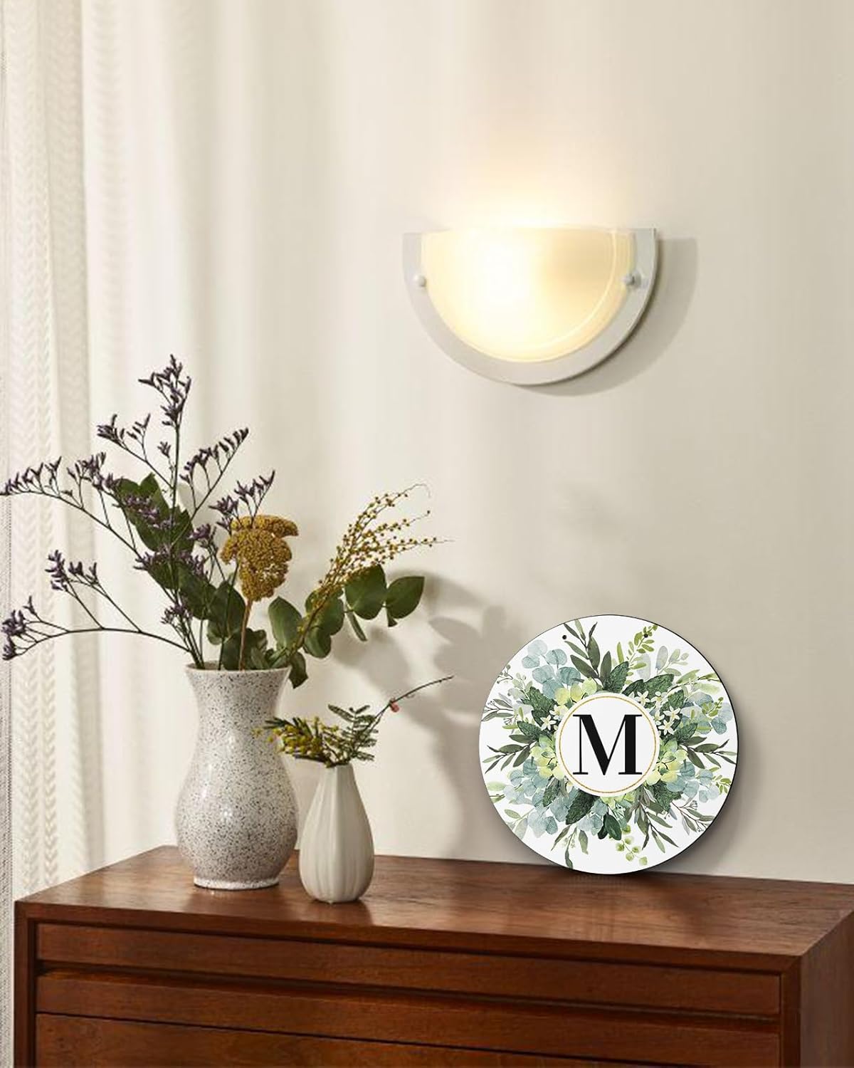 Letrero de bienvenida para decoración de puerta delantera, frontones de pared, monograma, letra M, acuarela, eucalipto, primavera, verano, rural, de