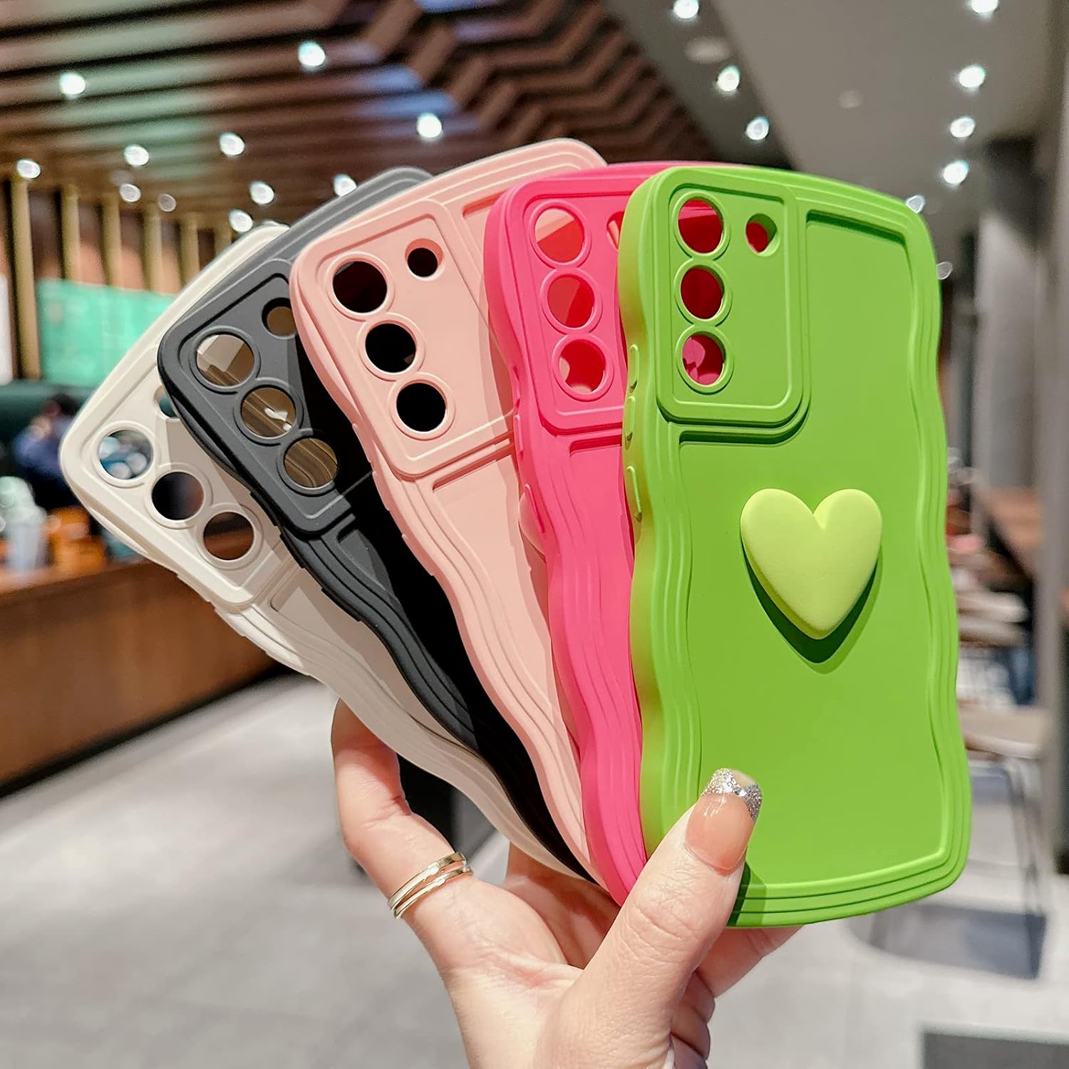 LYQZDT Funda compatible con Samsung Galaxy S22, bonita funda 3D de color sólido con forma de corazón de amor, marco de onda rizada, a prueba de
