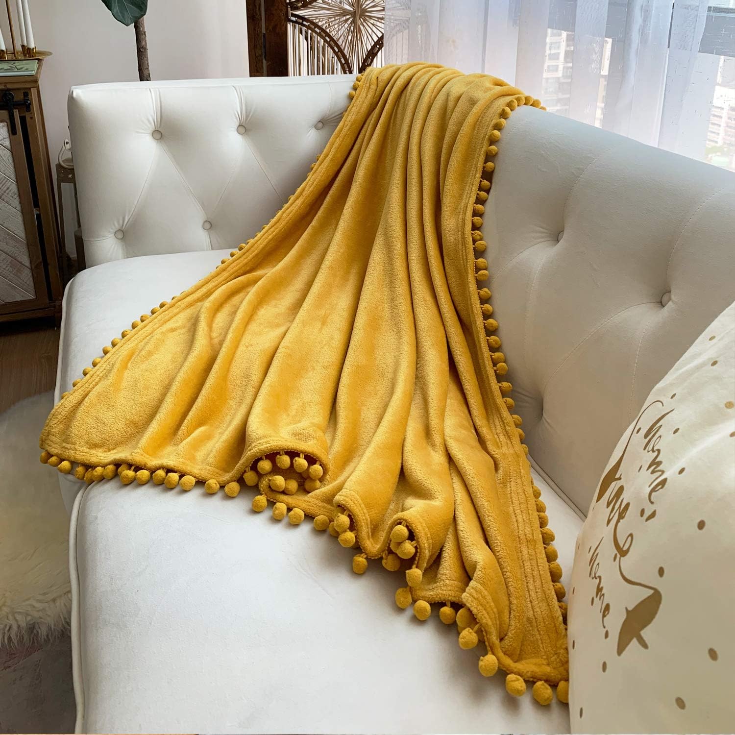 Cobija de franela Lomao con flecos de pompón, ligera, acogedora, suave, para cama o sofá, apta para todas las estaciones (51 x 63pulgadas)