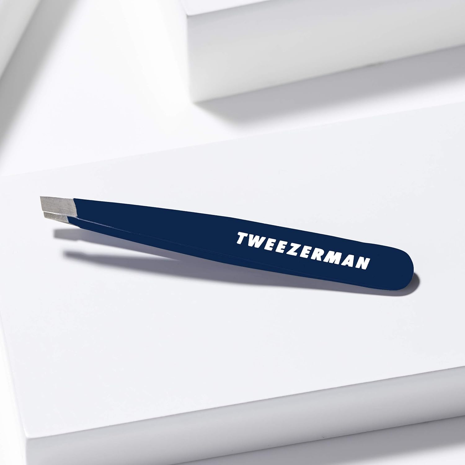 Tweezerman Mini pinzas inclinadas exclusivas de noche azul