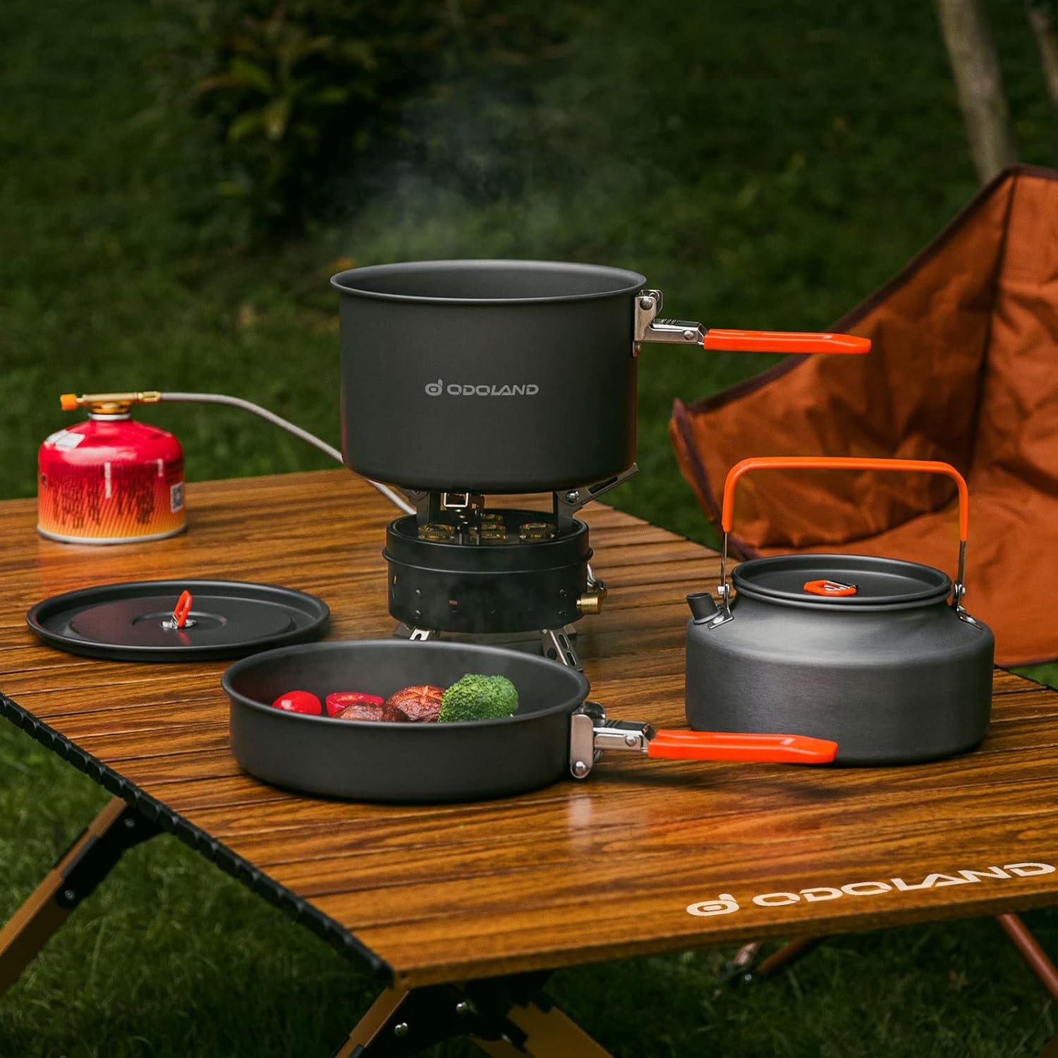 Odoland Camping Cookware Mess Kit, Camping Cooking Pot Fry Pan and 1.1L Kettle Set, Portable Camping Cookware Set with Mesh Bag for Camping,