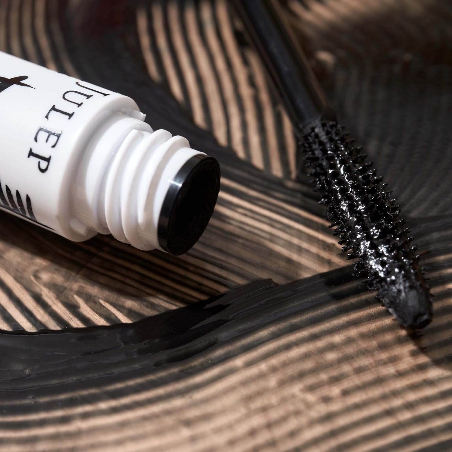Julep Lápiz de cejas 101-2 en 1 y gel tintado para cejas – marrón oscuro – resistente al agua – sujeción todo el día – Rellena para definir y dar