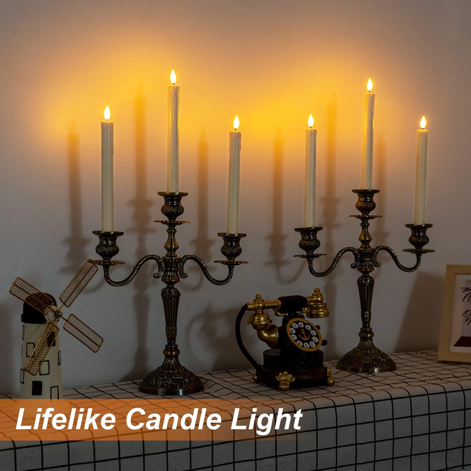 Homemory 12 velas cónicas de plástico sin llama con temporizador remoto, candelabros LED marfil con luz de llama parpadeante, velas cónicas