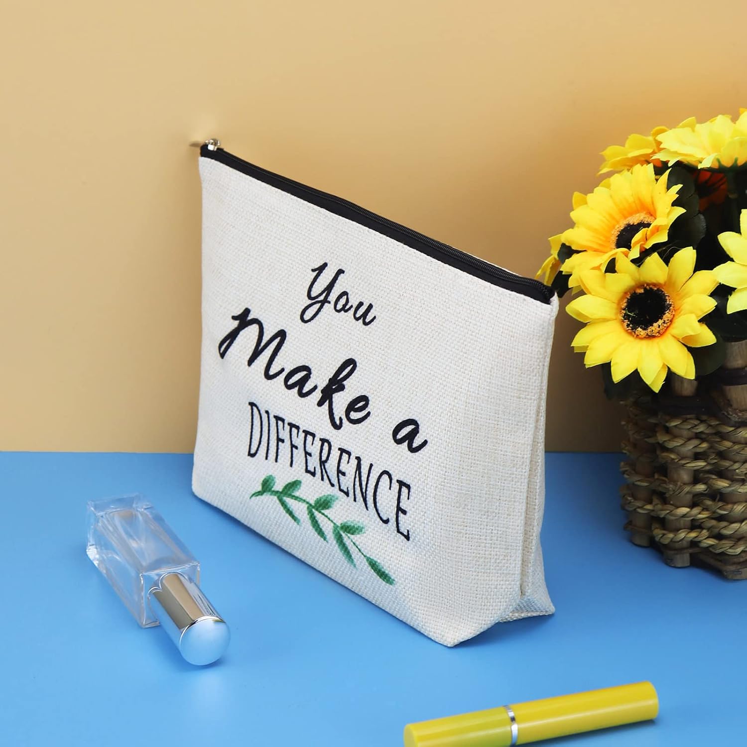 Idea de bolsa de maquillaje inspiradora, 382