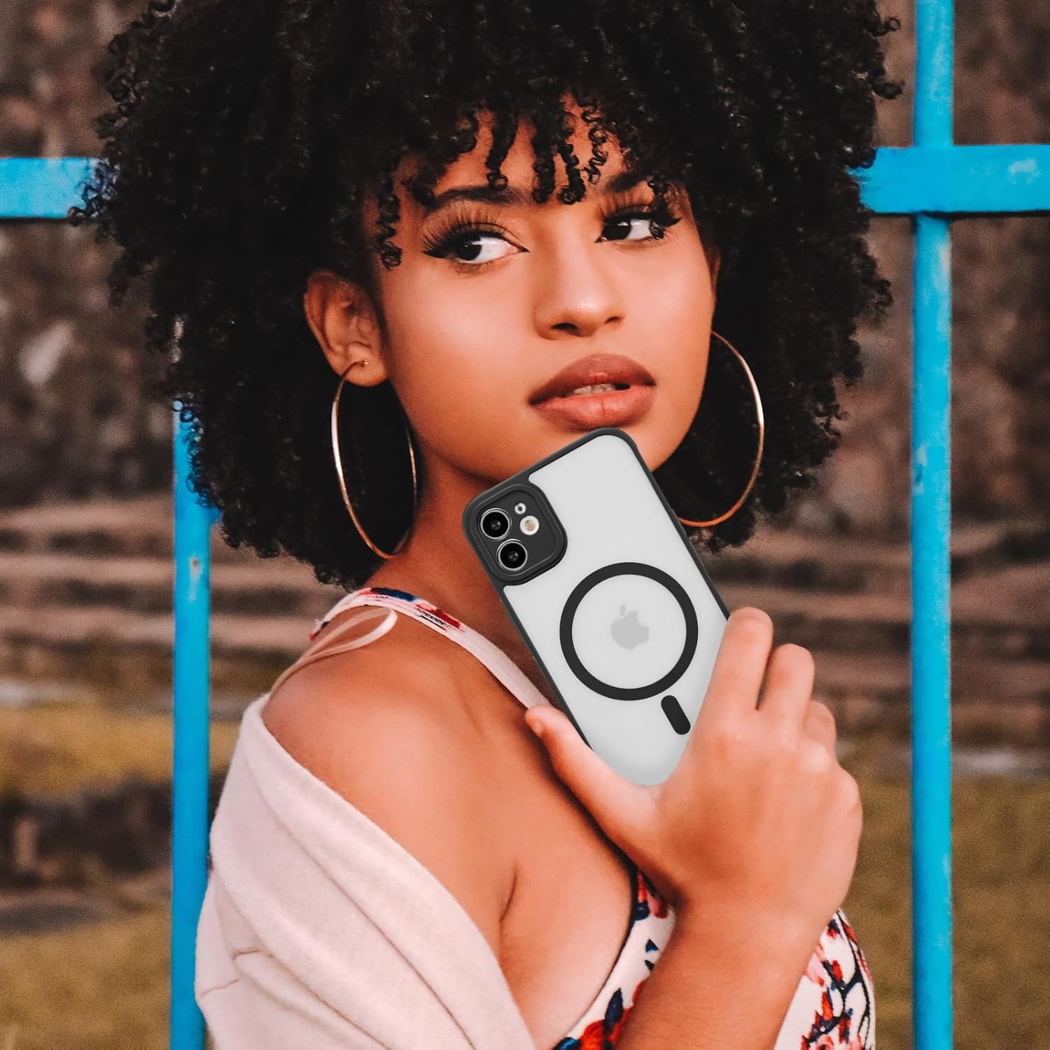 RALEAVO Funda magnética para iPhone 11 compatible con Magsafe Funda delgada esmerilada mate translúcida de policarbonato duro con protección militar