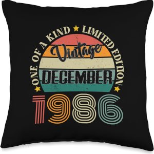 38 años Vintage diciembre 1986 38th Birthday Retro Throw Pillow, 16 x 16, multicolor 38 años Vintage diciembre 1986 38th Birthday Retro Throw Pillow, 16 x 16, multicolor