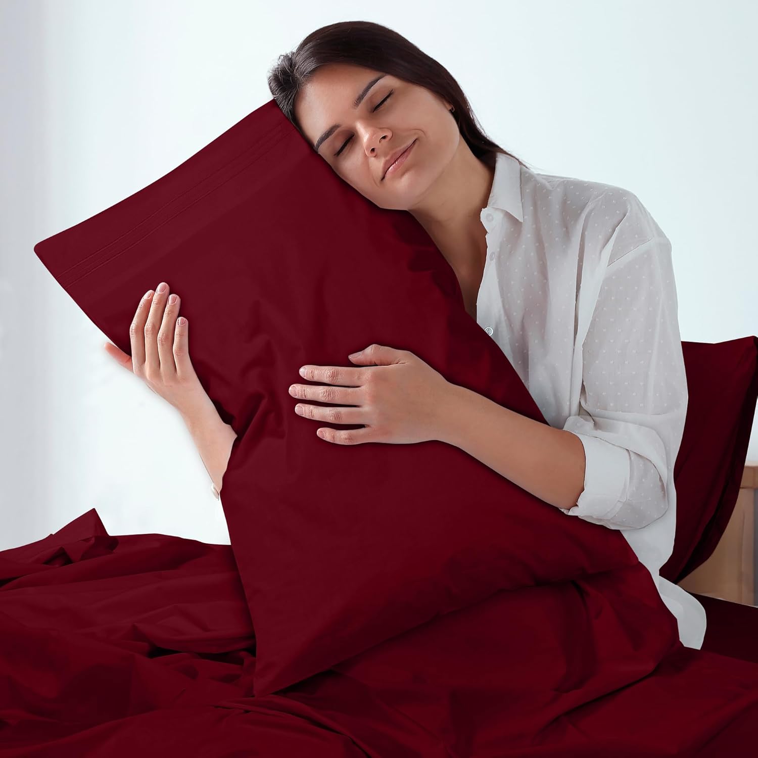 ROYALE LINENS – Sábanas California King de 4 piezas – Ropa de cama de microfibra cepillada 1800 – 1 sábana bajera, 1 sábana encimera, 2 fundas de