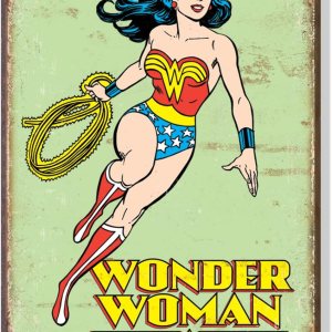 Desperate Enterprises Wonder Woman – Imán retro para refrigerador, divertidos imanes para oficina, hogar y escuela, fabricado en los Estados Unidos Desperate Enterprises Wonder Woman – Imán retro para refrigerador, divertidos imanes para oficina, hogar y escuela, fabricado en los Estados Unidos
