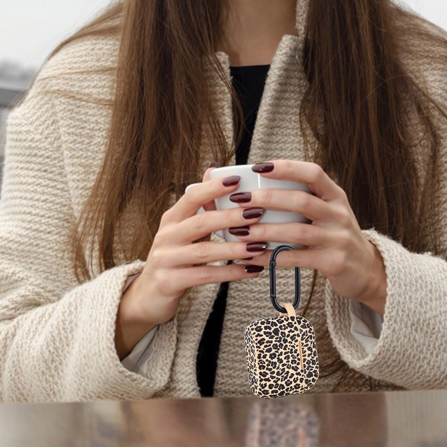 Funda compatible con AirPods de tercera generación para mujeres y niñas, funda transparente para AirPods 3 con llavero de piel dura y linda para