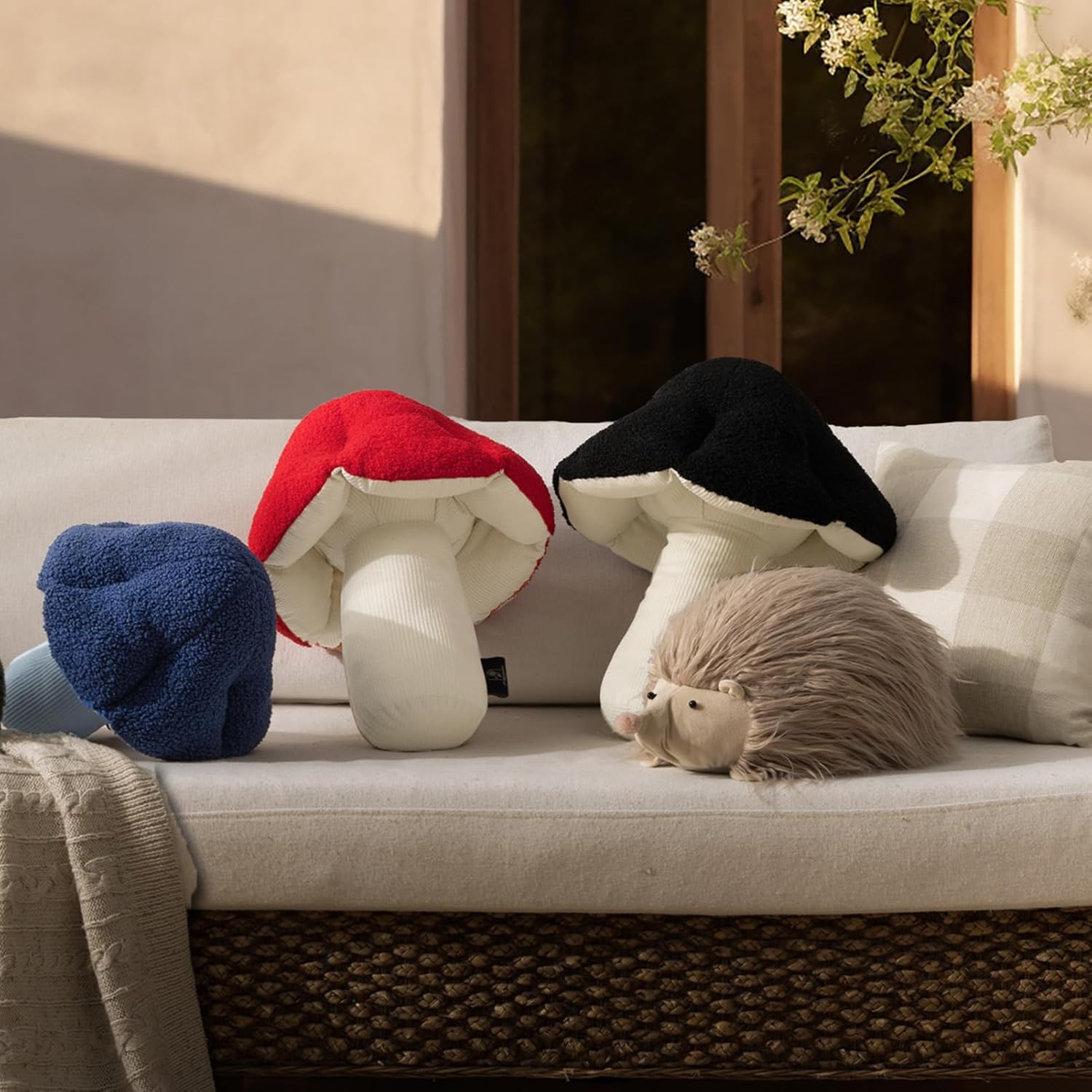 Phantoscope Almohada en forma de hongo, almohada decorativa de vellón suave de hongo, bonito cojín en forma de 3D para sofá, cama, silla, beige, 16