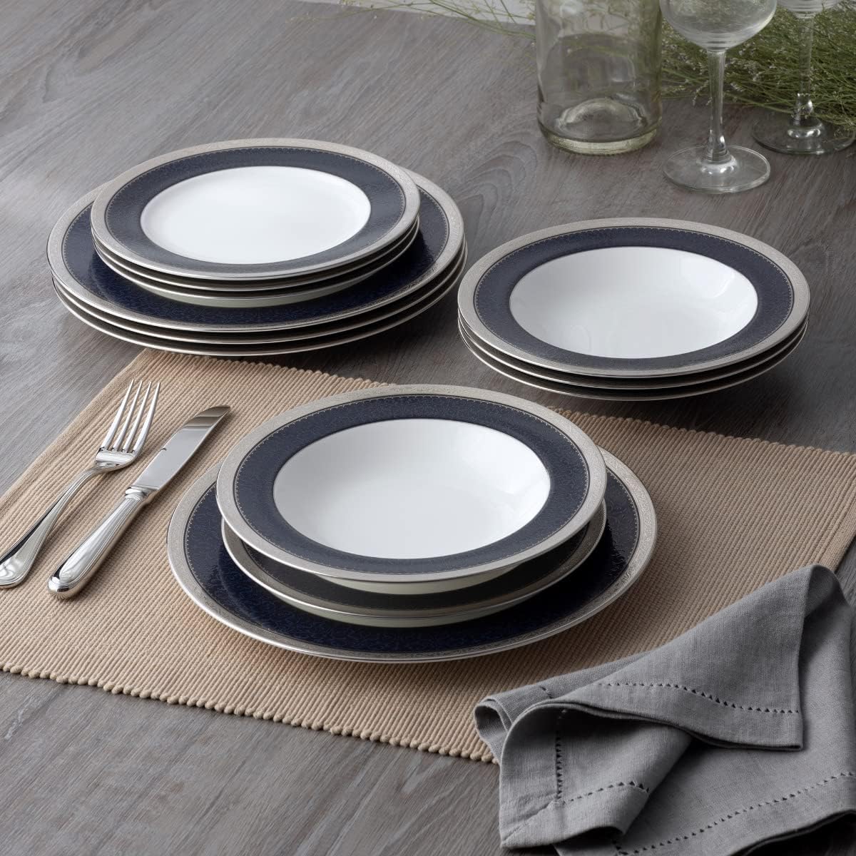 Noritake Odessa Cobalt Platinum – Juego de 12 piezas, color azulblanco