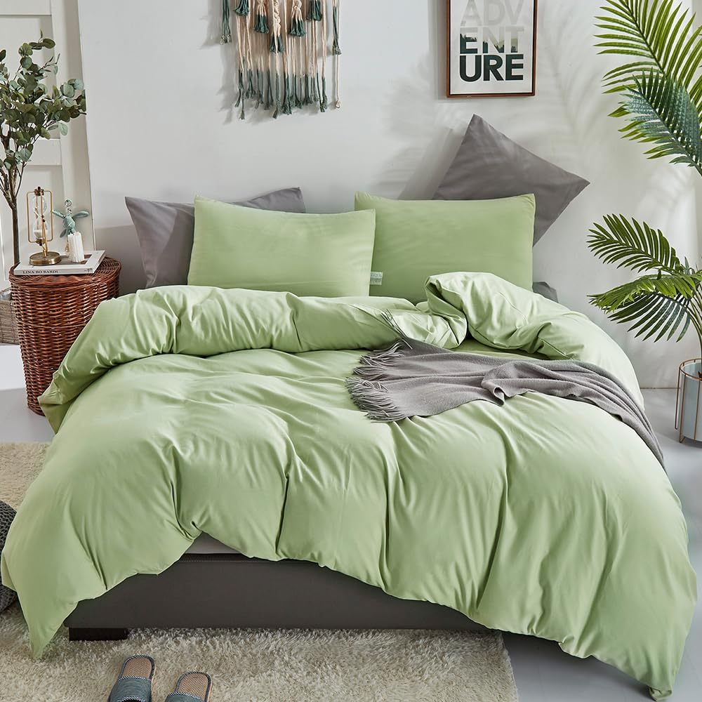 CLOTHKNOW Juego de edredón verde California King, juego de ropa de cama verde salvia, juegos de ropa de cama verde claro, juegos de edredón de cama