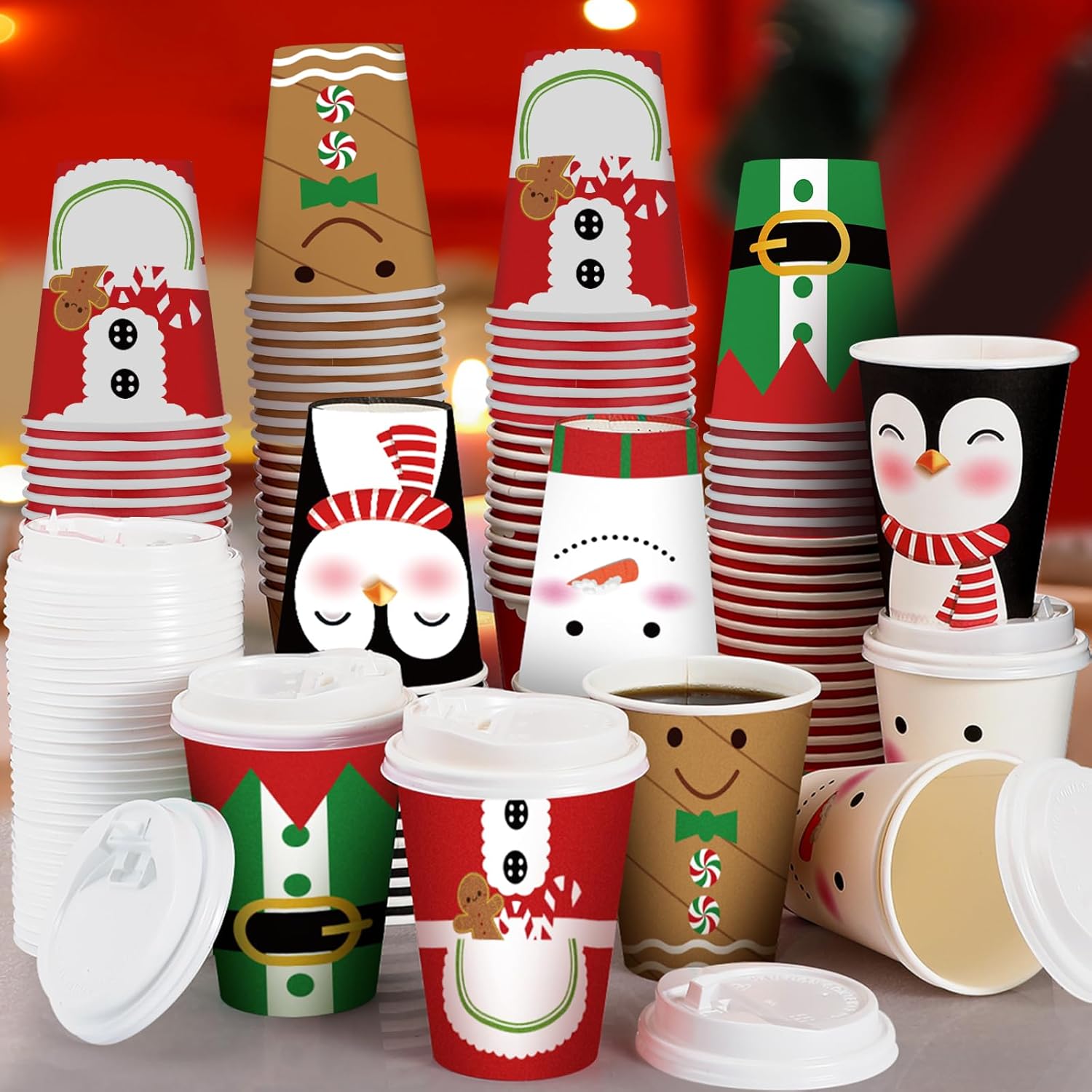 Gerrii Juego de 100 vasos de papel de Navidad desechables de 12 onzas con tapas, tazas de chocolate caliente, tazas de café, tazas calientes de