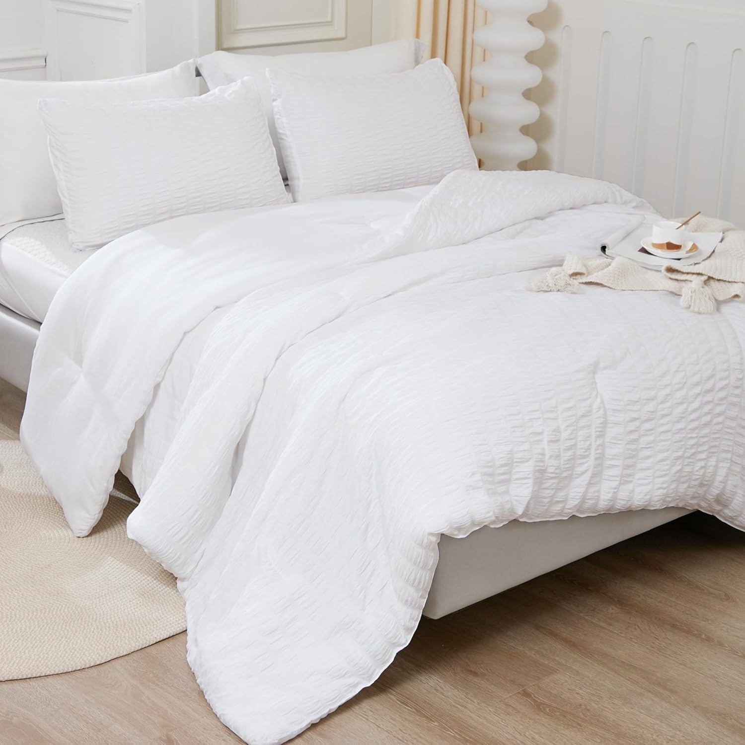 Litanika Juego de edredón blanco tamaño King, juego de edredón ligero de sirsaca de 3 piezas, juego de cama suave como regalo (edredón de 104 x 90