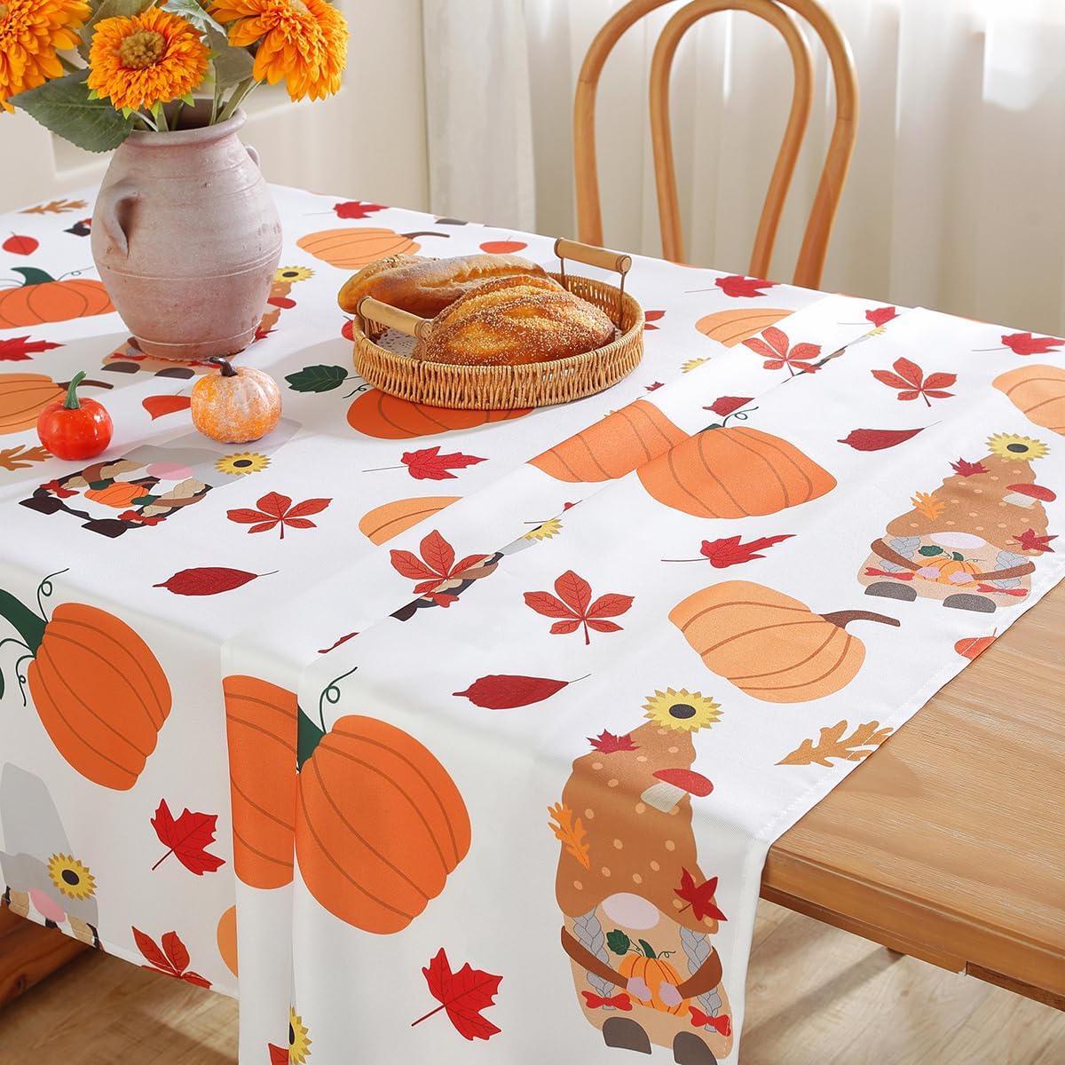 SASTYBALE Manteles de otoño para mesas rectangulares, mantel de calabaza a prueba de derrames con estampados de gnomos, mantel decorativo de otoño