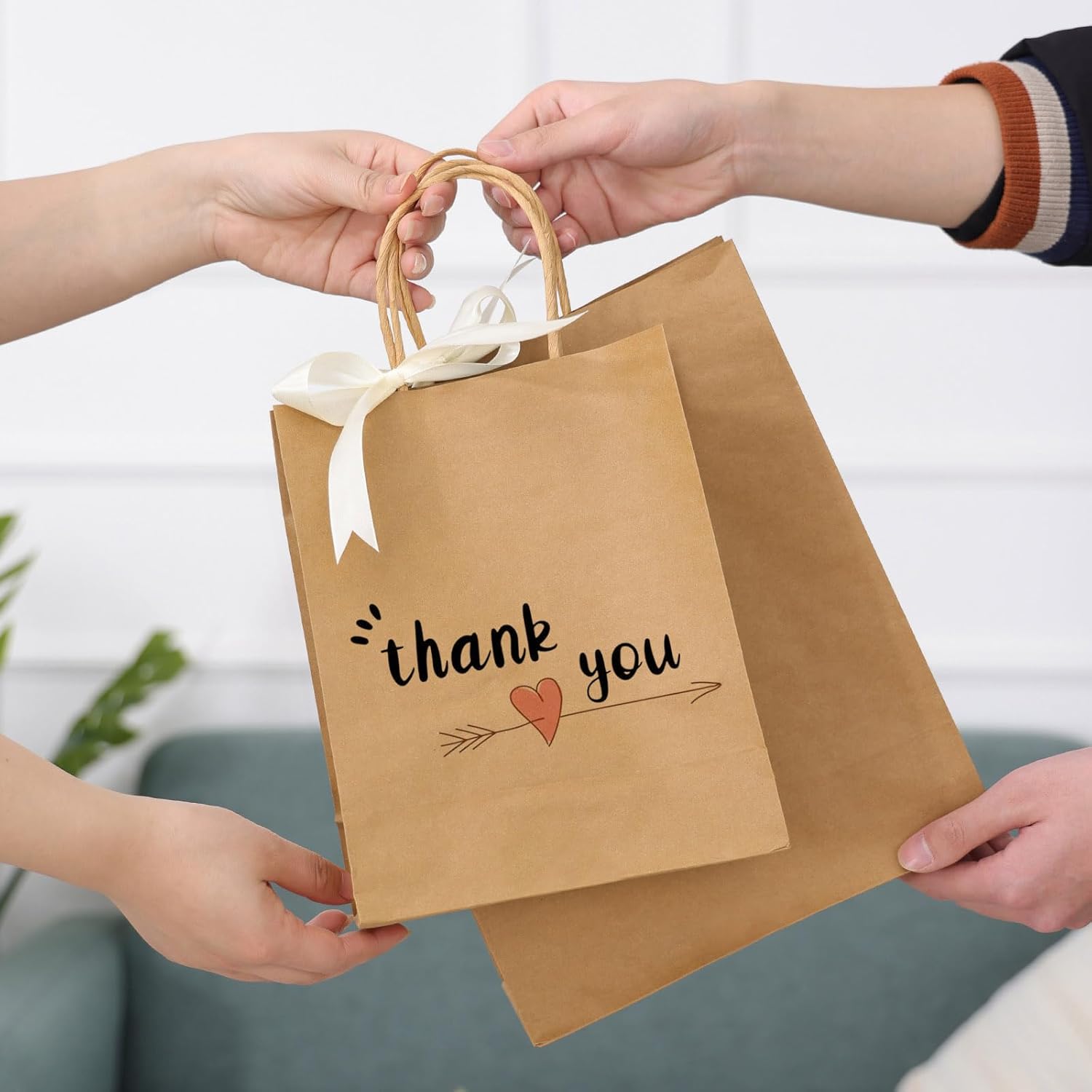 Moretoes 150 bolsas de papel con asas de varios tamaños, bolsas de regalo de papel kraft a granel, bolsas de papel marrón para pequeñas empresas,