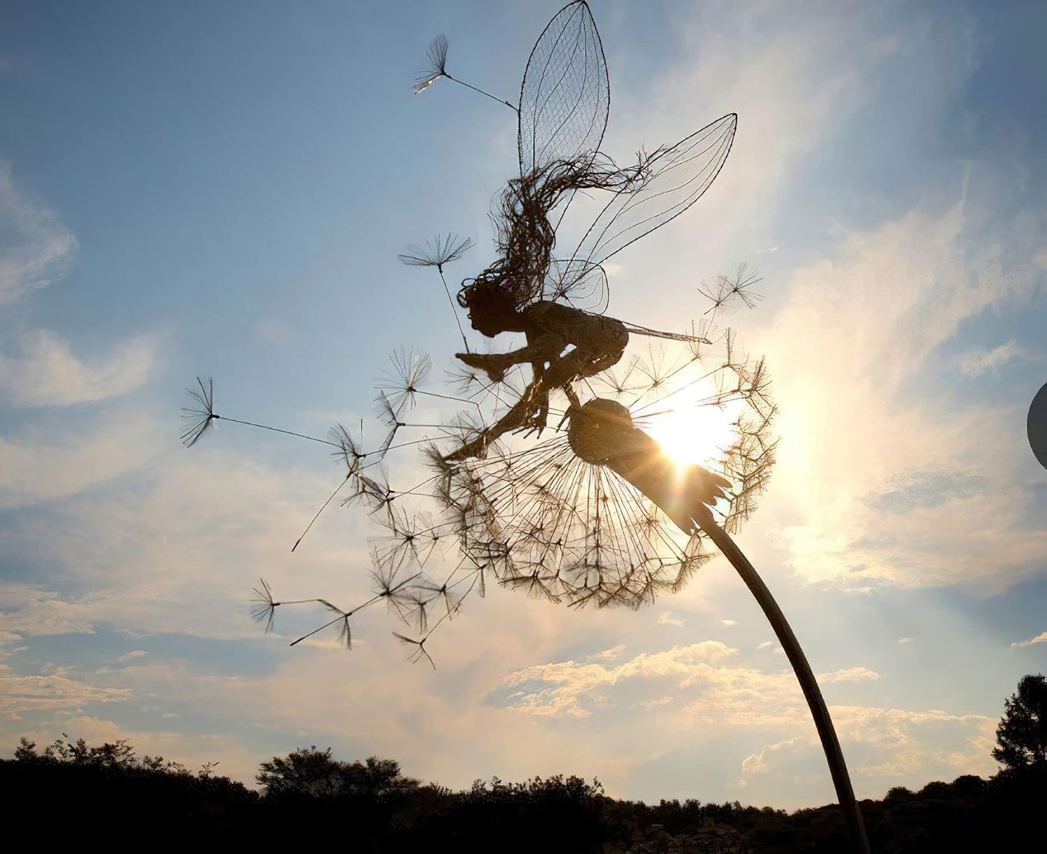 Fcteap Hada de flores bailando con diente de león, escultura de arte de jardín, estatua de acero inoxidable, decoración de Navidad de Halloween para
