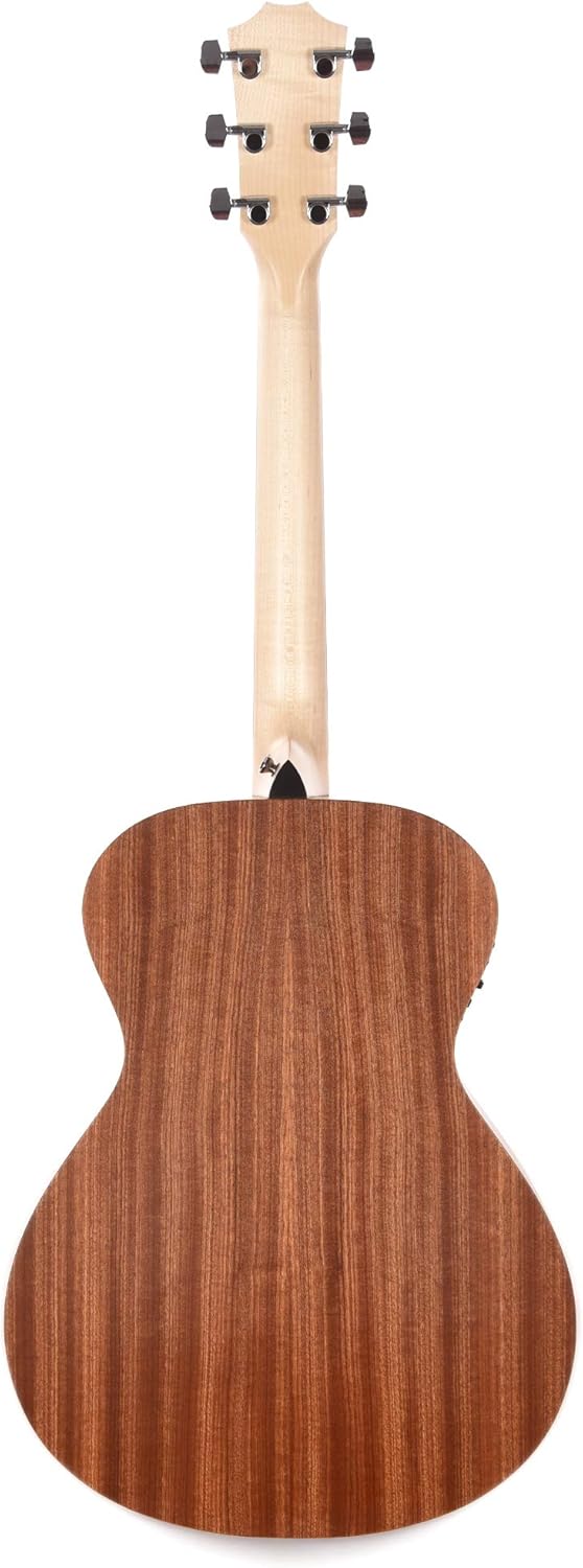 Taylor Academy 12e Grand Concert Sitka SpruceSapele con cuello de arce y bolsa de concierto