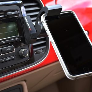 El galardonado diseño patentado del soporte para teléfono del coche utiliza solo gravedad y apalancamiento, se monta en segundos con una mano. El galardonado diseño patentado del soporte para teléfono del coche utiliza solo gravedad y apalancamiento, se monta en segundos con una mano.