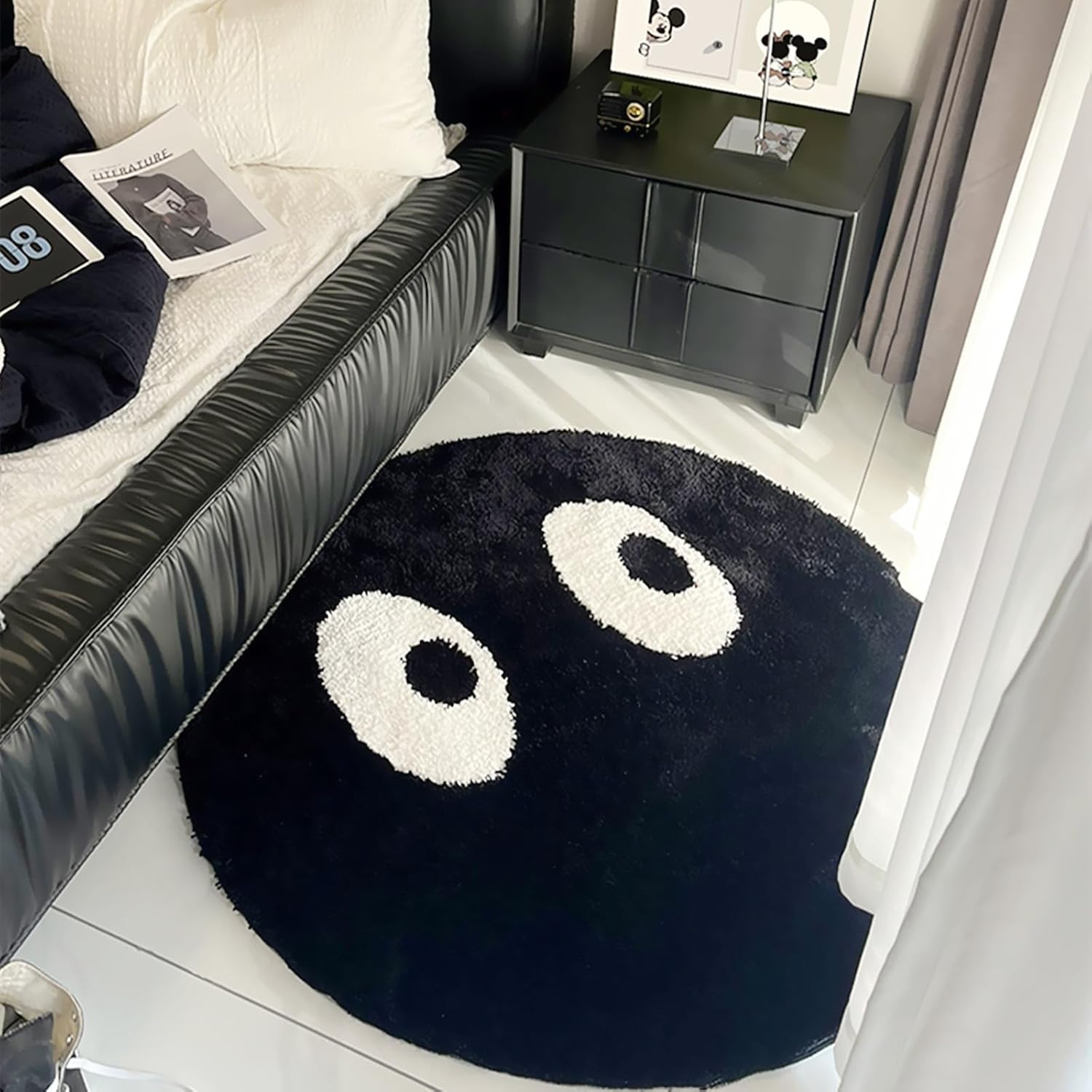 LEVINIS Alfombra redonda divertida, alfombra de área en blanco y negro, bonitos ojos, para dormitorio, mesita de noche, lanudo y antideslizante,