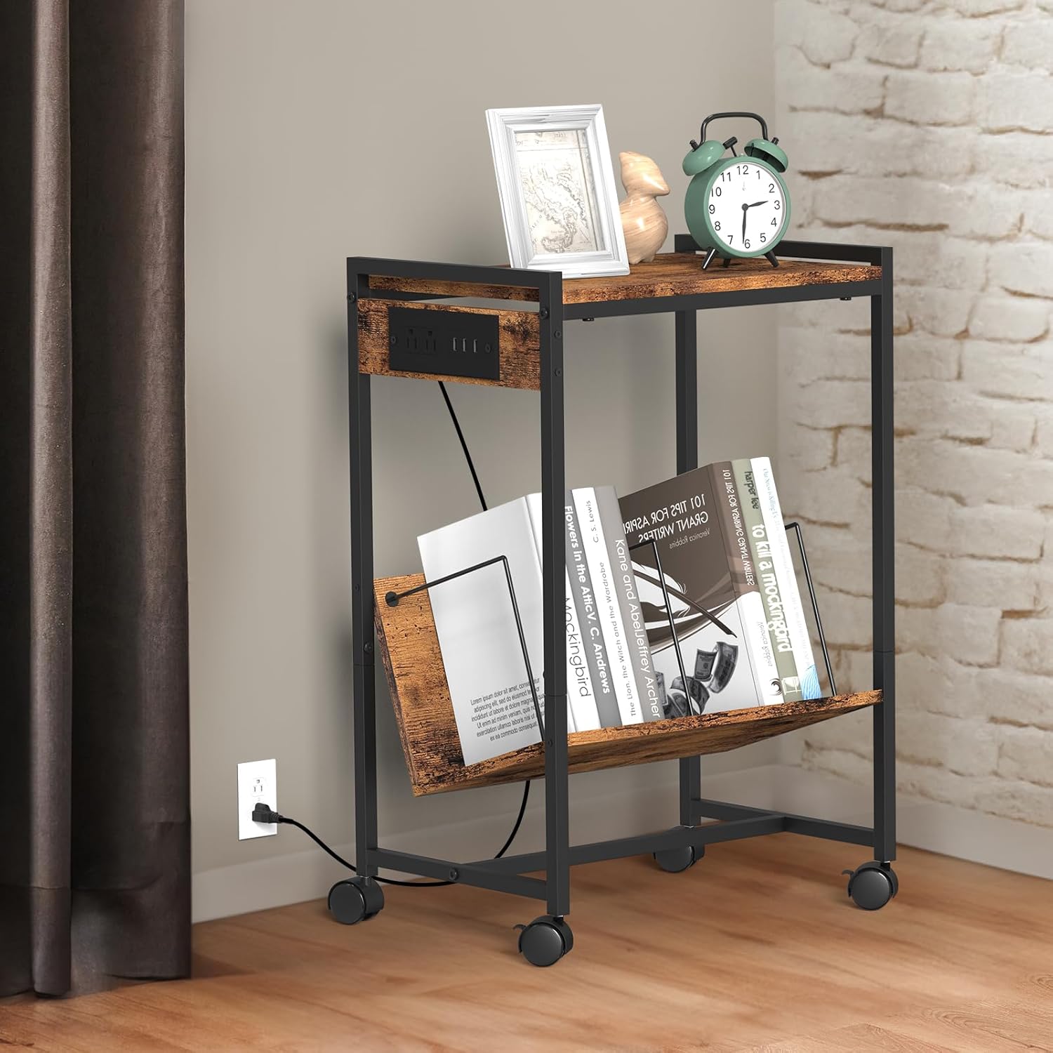 CADUKE Soporte para tocadiscos de 2 niveles con almacenamiento para discos de vinilo con ruedas, mesita de noche industrial con estación de carga