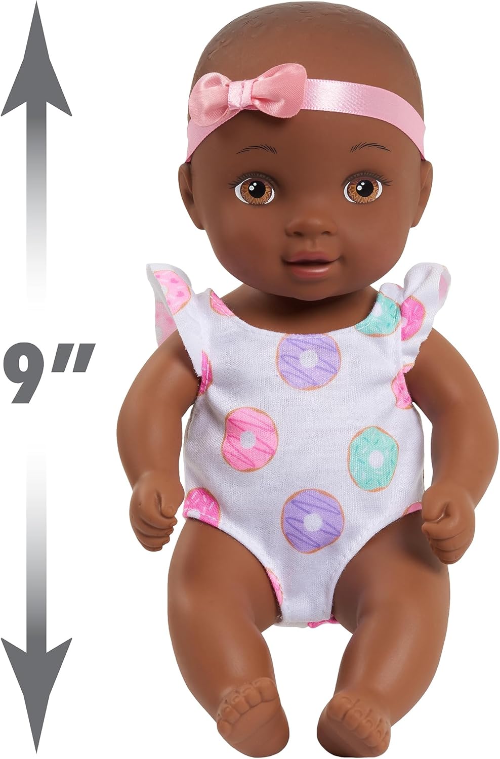 WaterBabies Just Play – Muñeca Sweet Cuddlers, Donuts, apoya una asociación con caridad agua, muñeca de bebé llena de agua, juguetes para niños a