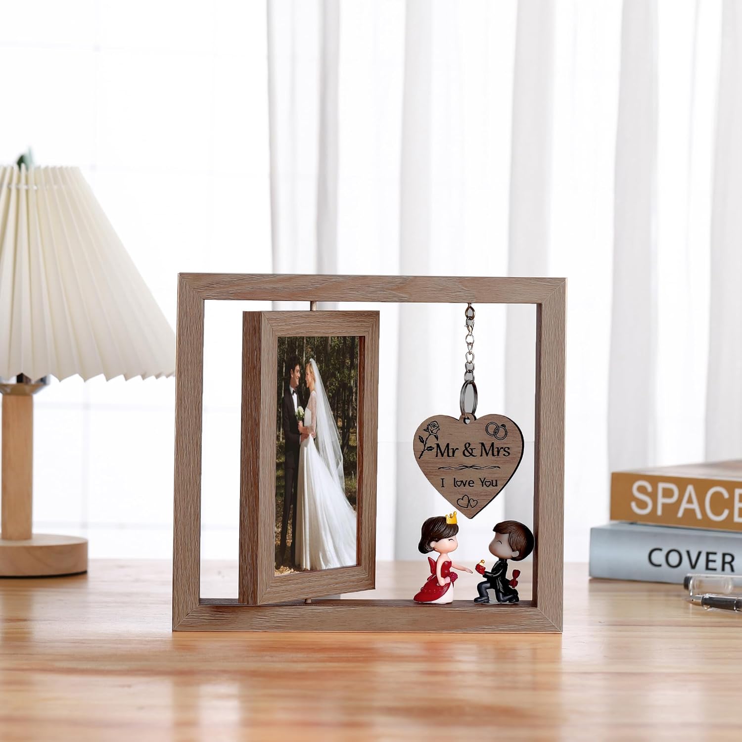 Marco de fotos Mr and Mrs  Marco de fotos giratorio de 4 x 6 pulgadas  Regalo inspirador para recién casados, perfecto para aniversario, luna de