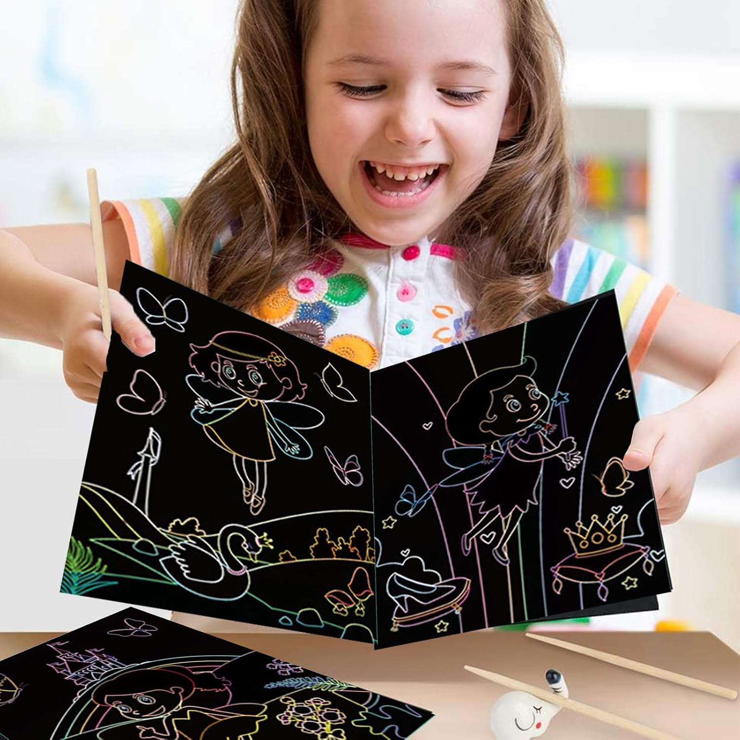 Juego de 2 libros de arte mágico para rascar para niños, unicornios y princesas, juego de 2 piezas de papel mágico arcoíris para manualidades de