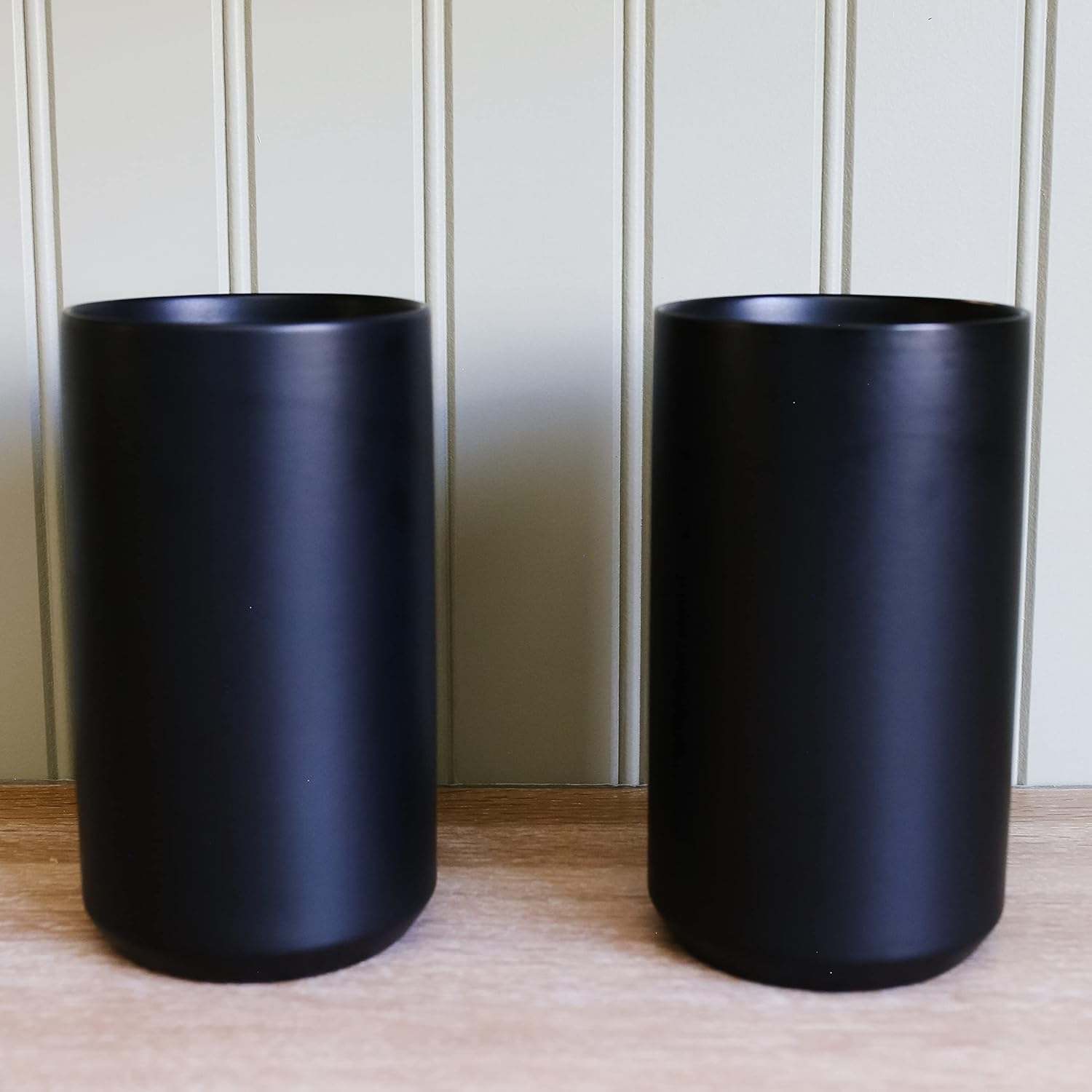Jarrones altos de cerámica blanca y negra de 8 pulgadas para decoración del hogar, jarrón simple y neutro para flores, mesa o estante (negro, 2)