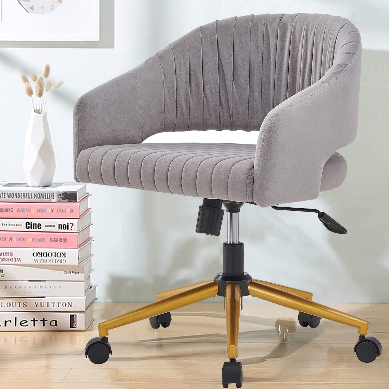 Silla de oficina en casa, silla giratoria de terciopelo, moderna y bonita silla de escritorio con base dorada para niñas y mujeres, asiento de