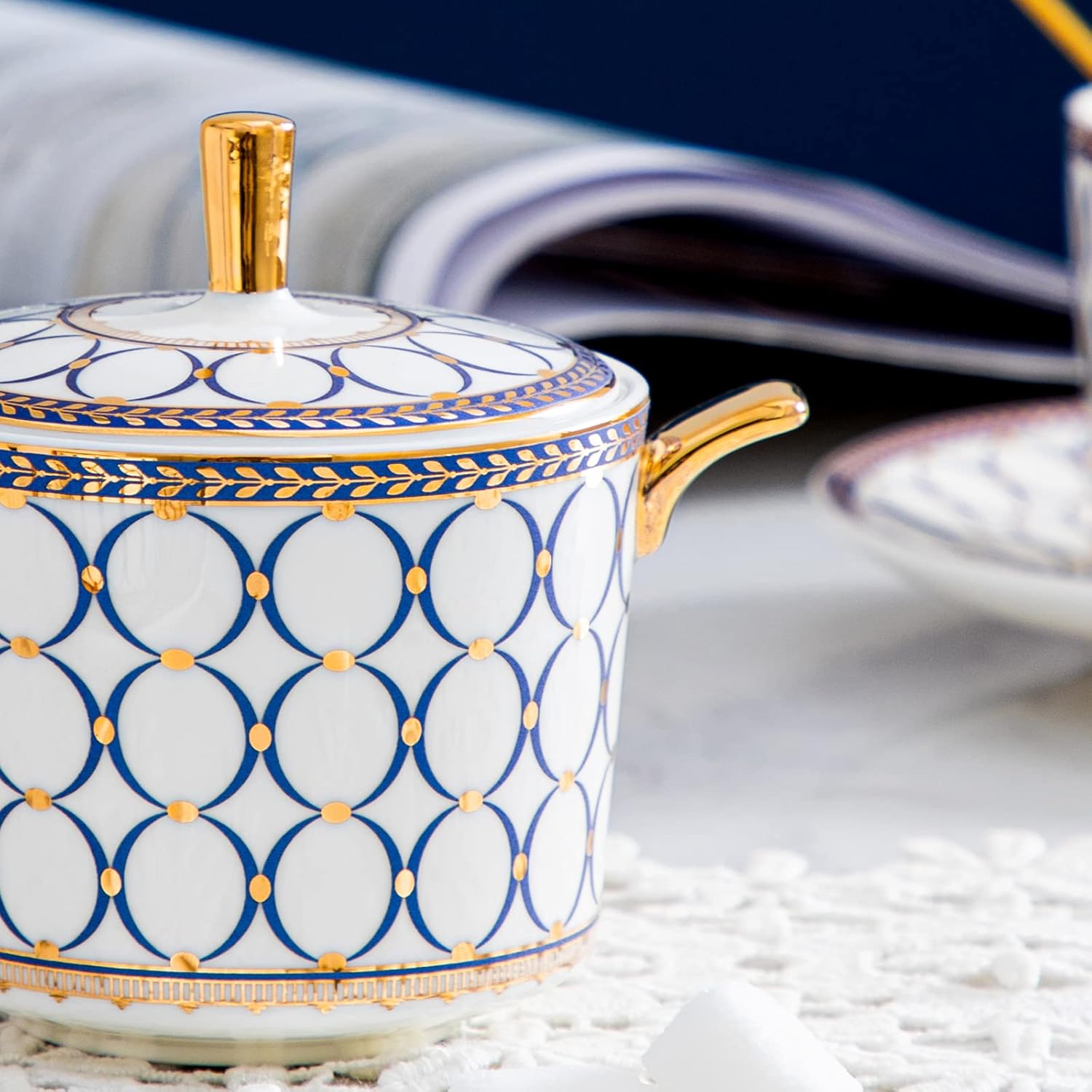 CwlwGO – Juego de servicio de té de porcelana de 15 piezas para 4, juegos de té de café de porcelana de hueso, juego de taza de té con tetera,