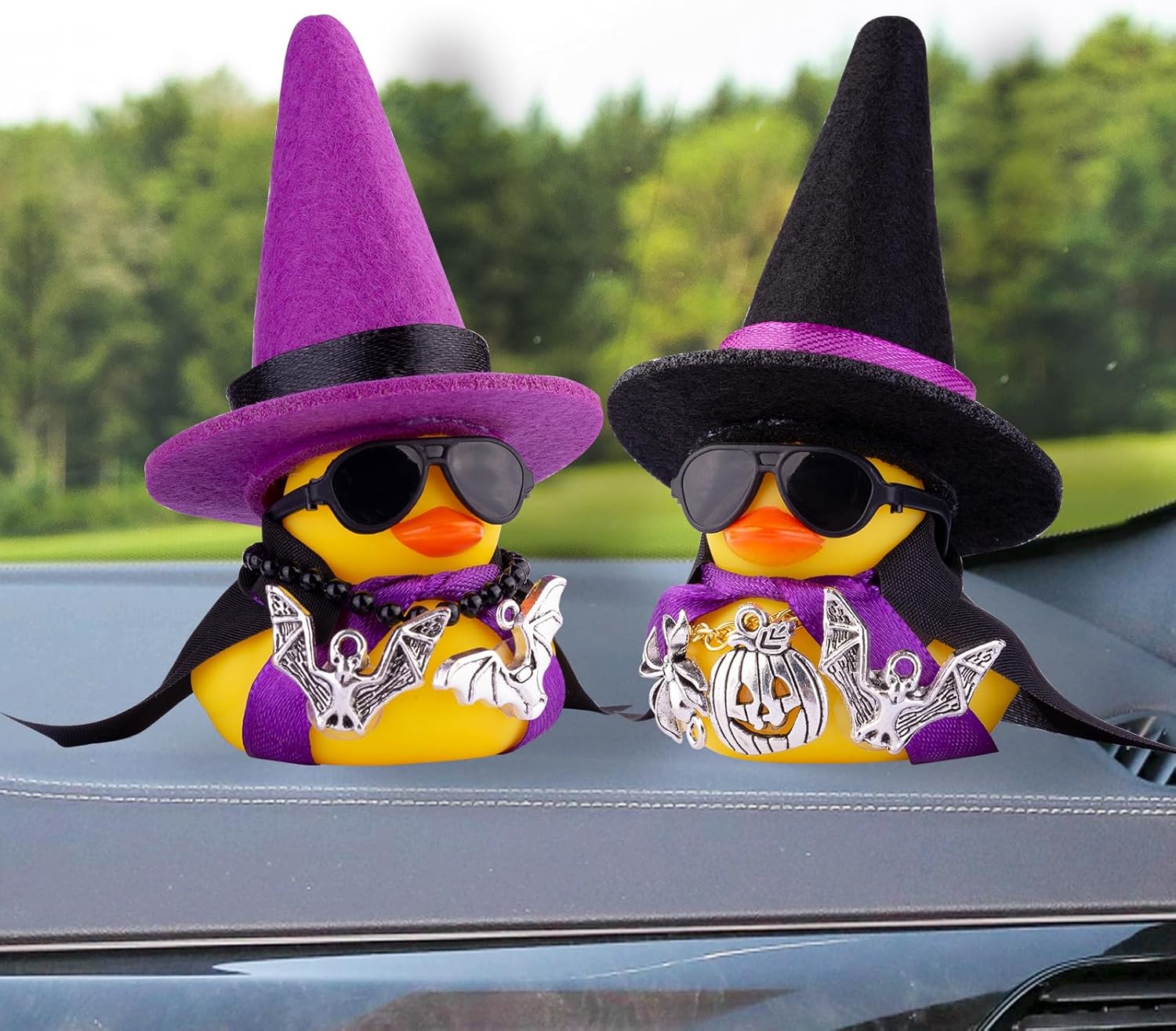 Adornos de pato de goma para automóvil, decoraciones de tablero de automóvil con mini sombrero de bruja, capa, collar, accesorios de Halloween para