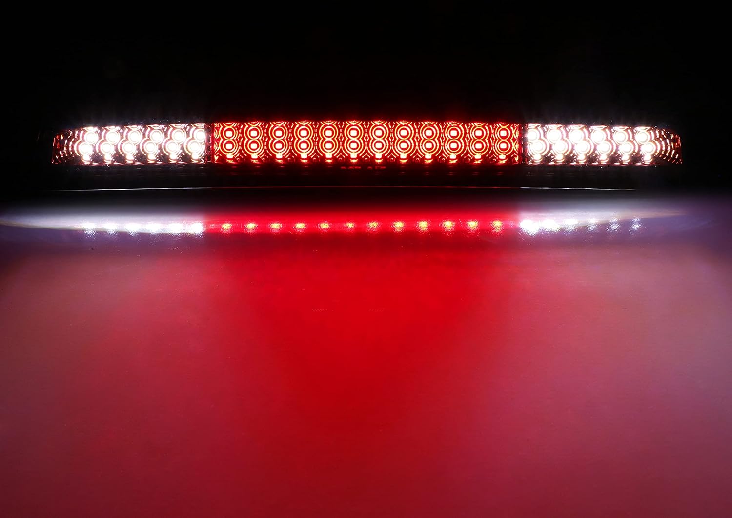 iJDMTOY Lente ahumada estroboscópica estilo F1 con reflector cromado rojo 48-SMD LED de montaje alto, tercer freno, montaje de luz de
