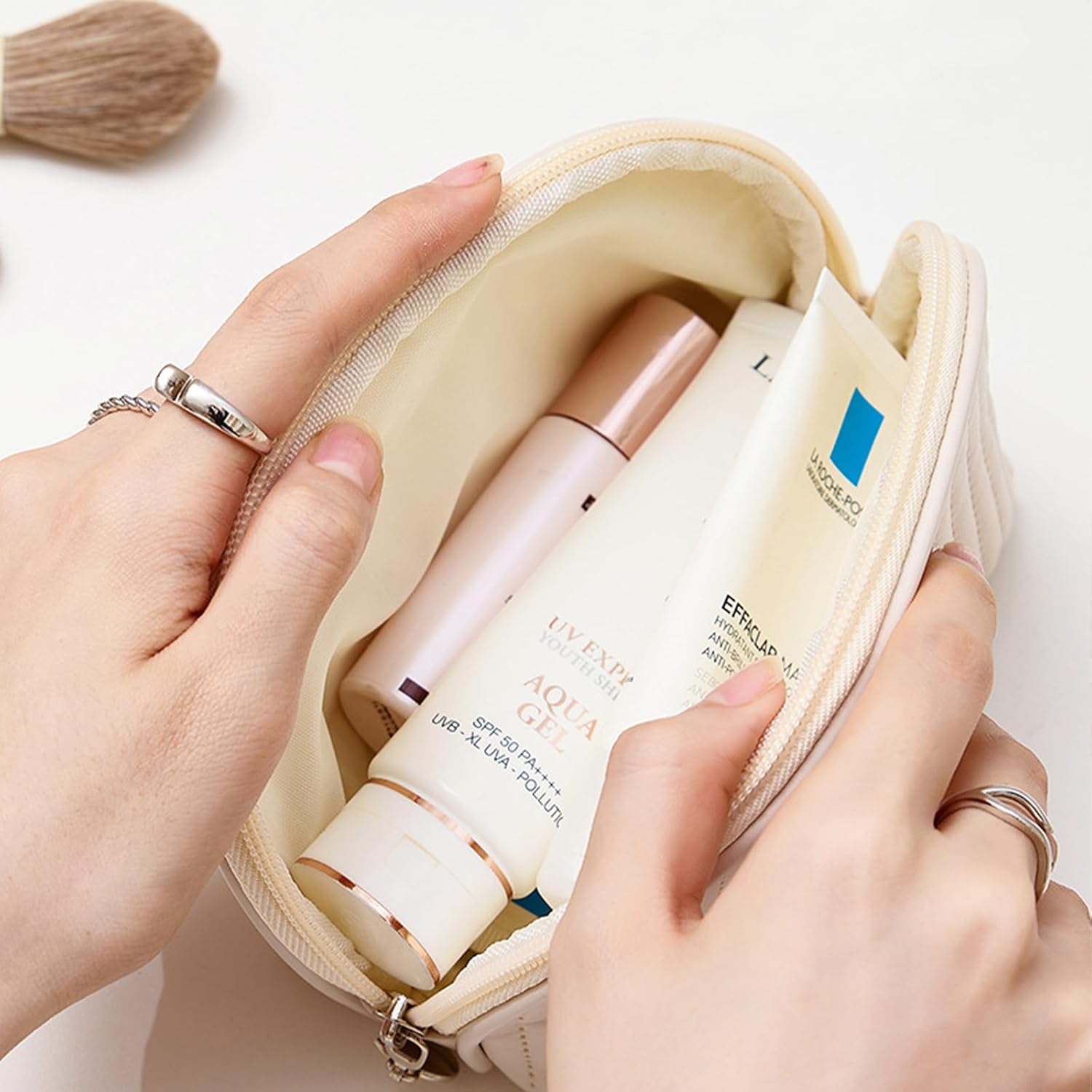 Harlang Pequeña bolsa de maquillaje con cremallera, organizador de cosméticos de viaje para mujeres, Concha azul, Moda