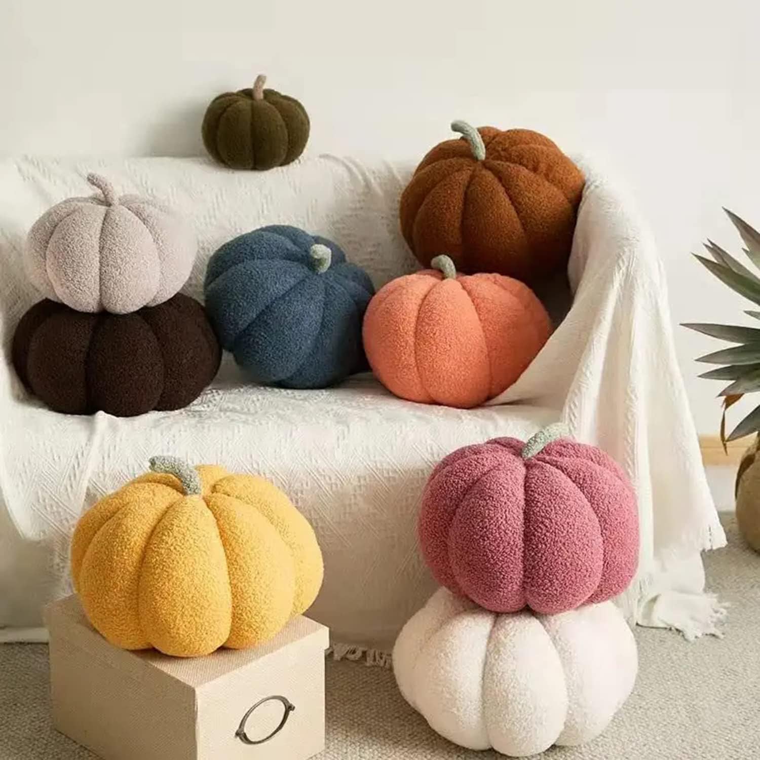 Aoruisen Almohadas de calabaza de Halloween, almohada de felpa 3D con forma de calabaza, decoración de otoño para cama, sofá y habitación, almohadas
