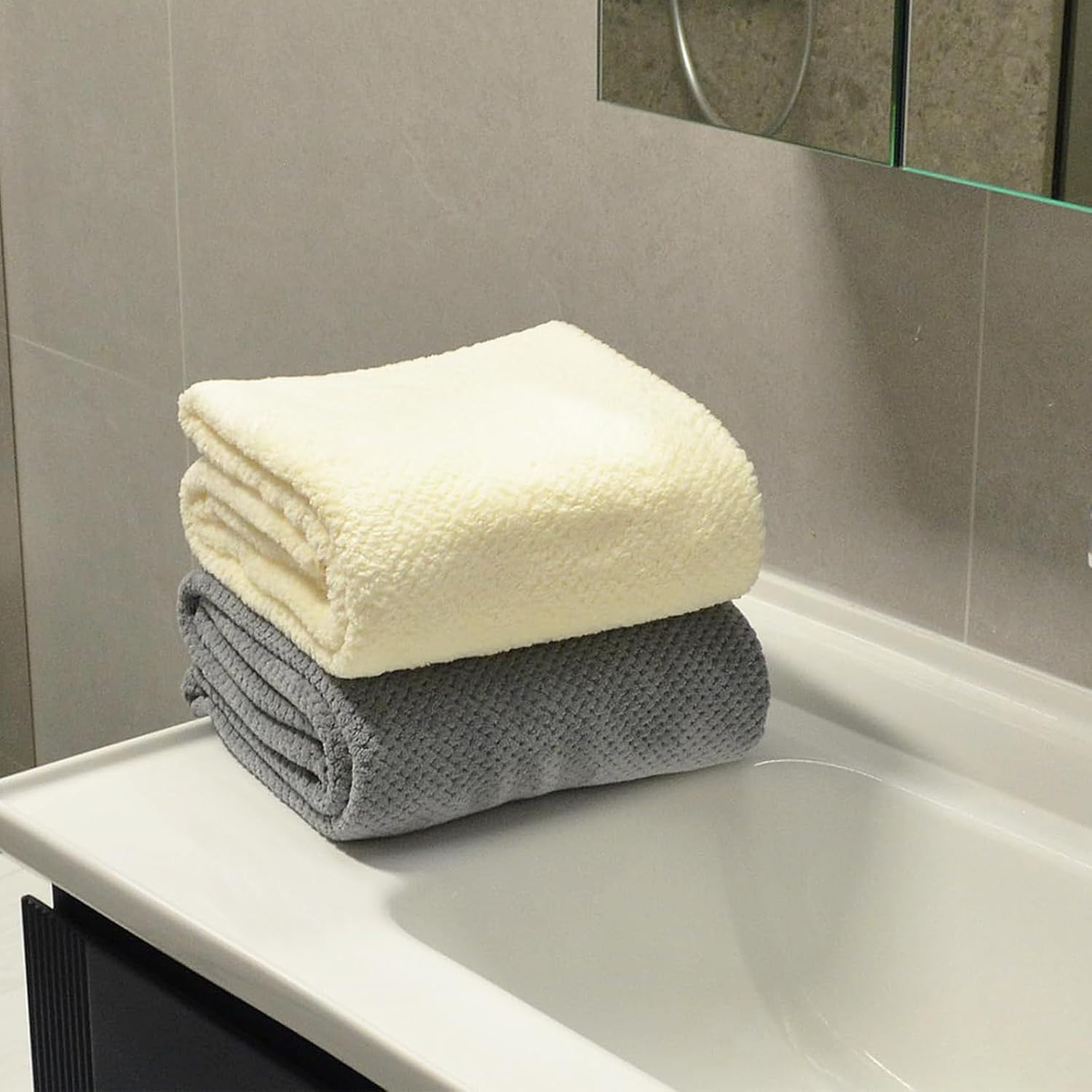 Wuwahold Juego de 2 toallas de baño, tamaño más grande, microfibra súper suave, altamente absorbente, toallas duraderas de secado rápido para baño,