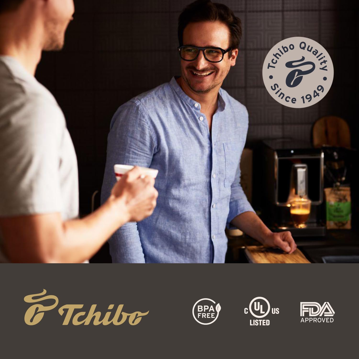 Tchibo Cafetera de una sola porción, máquina automática de café expreso, molinillo integrado, no necesita cápsulas de café, viene con 3 bolsas de