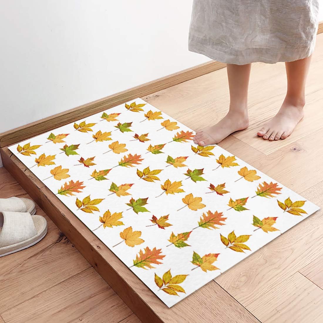 Autumn Leaf Indoor Beth Mat, Entrance Floor Mat Rubber Backing Anti-Slip Beth Mat Machine Washable Door Rugs for Bathroom Kitchen Decor Fallen Maple