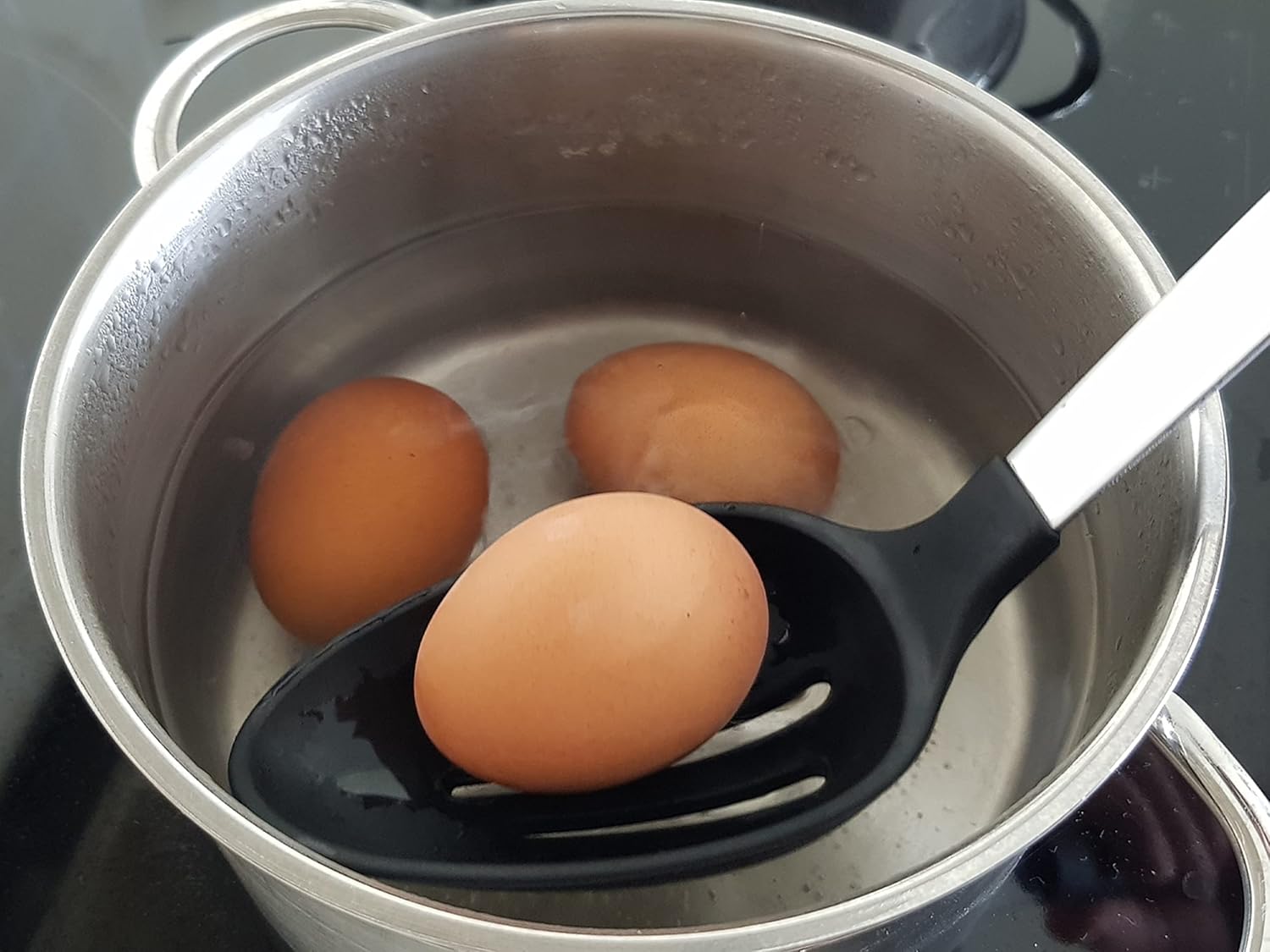 Juego de cucharas y espátulas de silicona resistente al calor y acero inoxidable – Cucharas y volteador sólido con agarre de goma – Espátulas y