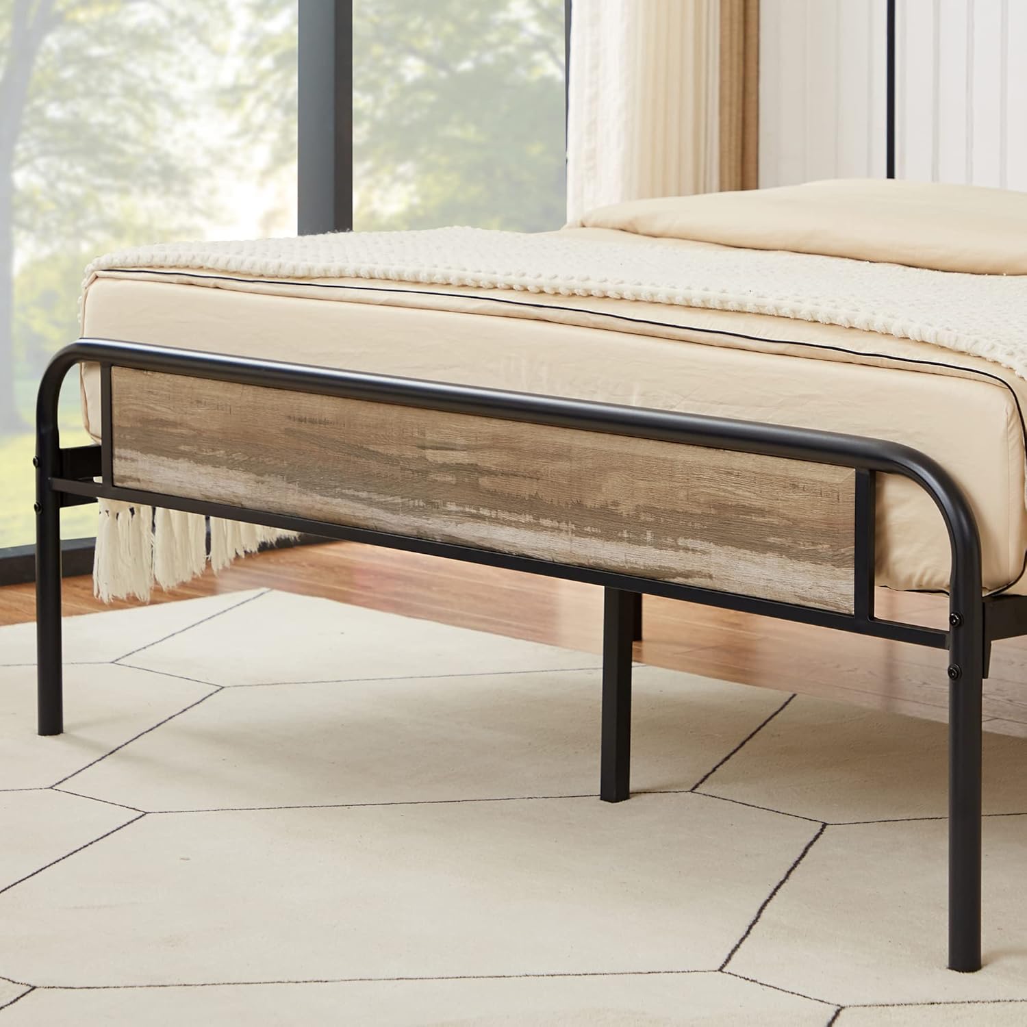 VECELO Base de cama de plataforma de tamaño matrimonial con cabecera de madera, base de colchón, soporte de listones de acero de alta calidad, no