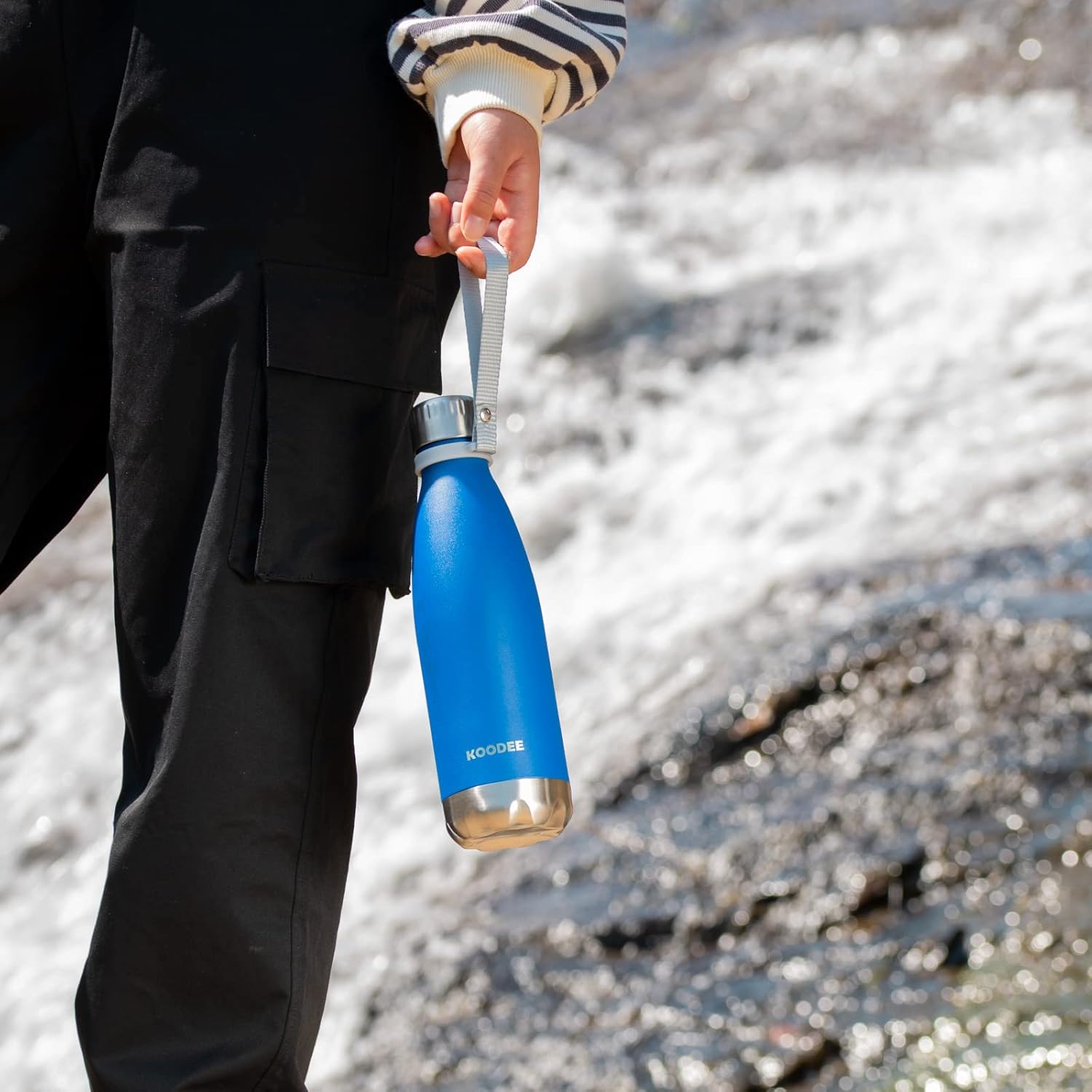 Koodee Botella de agua de acero inoxidable de 12 onzas con aislamiento al vacío para la escuela, botellas de agua deportivas de metal en forma de