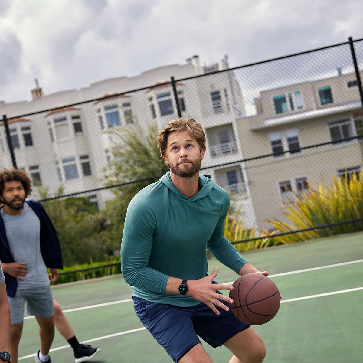 PlayBetter Garmin vivoactive 5 (Metallic Navy) Reloj inteligente con GPS para fitness, reloj de salud con pantalla AMOLED, hasta 11 días de batería,