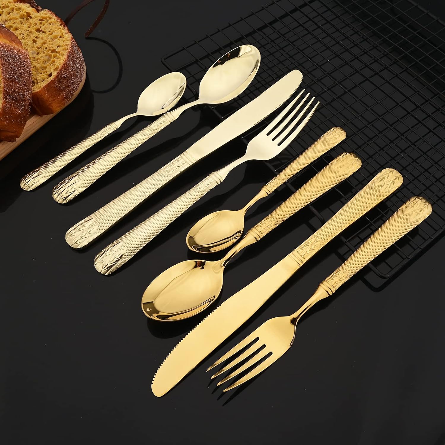 JASHII Champagne Gold – Juego de cubiertos de acero inoxidable 304 para 4, con orejas de trigo vintage en relieve, mango plano pulido espejo, apto