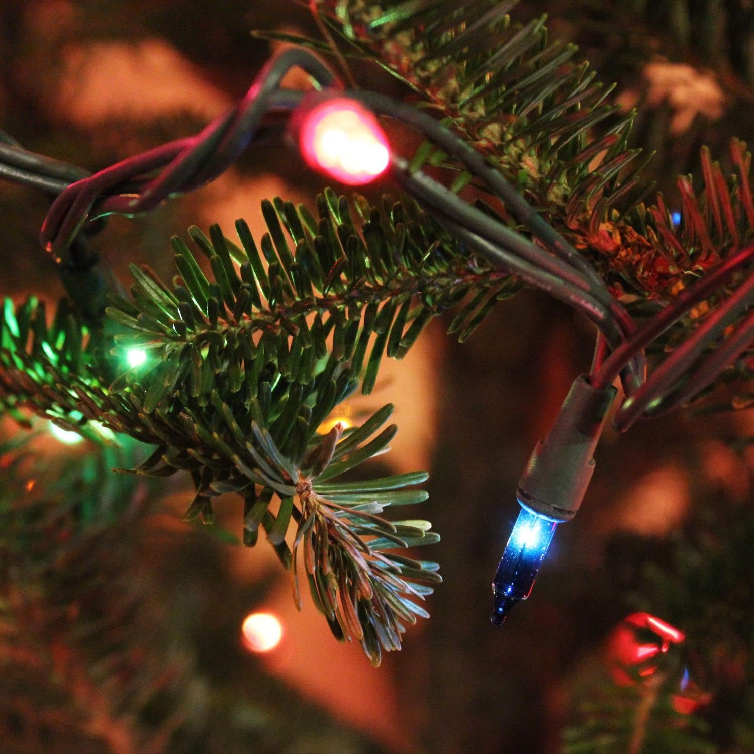 Dazzle Bright Luces de Navidad, 40 pies, 200 unidades, incandescentes, impermeables, mini luces enchufables, decoraciones de Navidad conectables