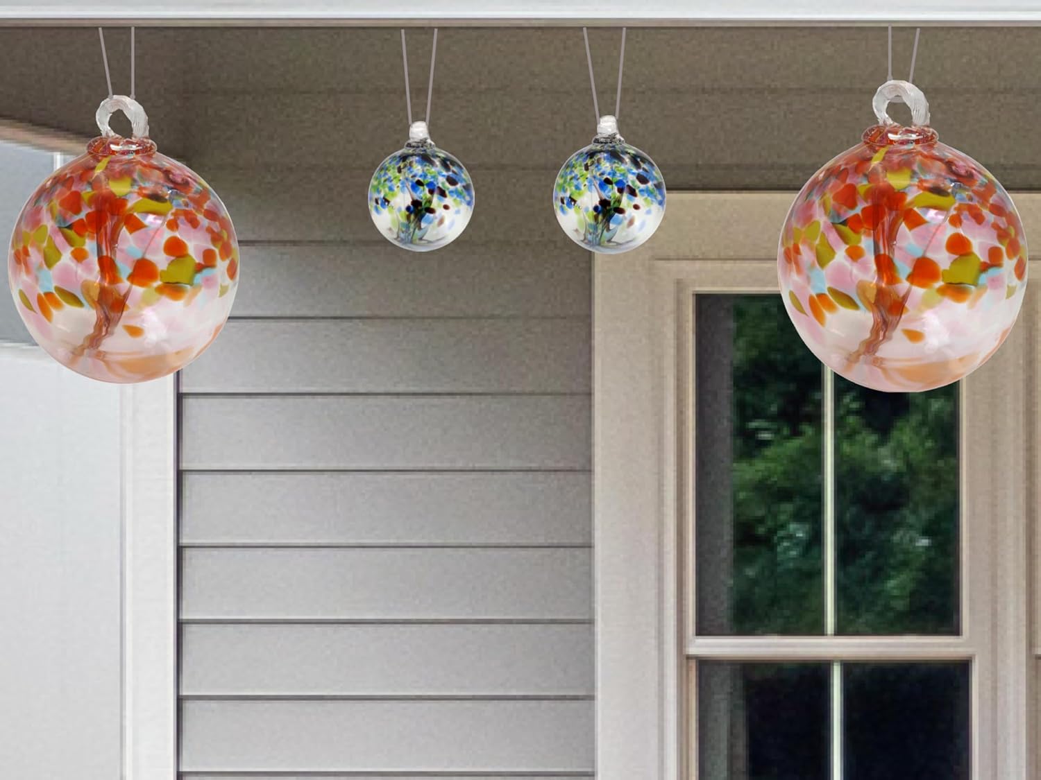 Dale Tiffany Vidrio soplado a mano, esperanza de 3 pulgadas de diámetro, colección Árbol de la vida, globo de bruja colgante para jardín
