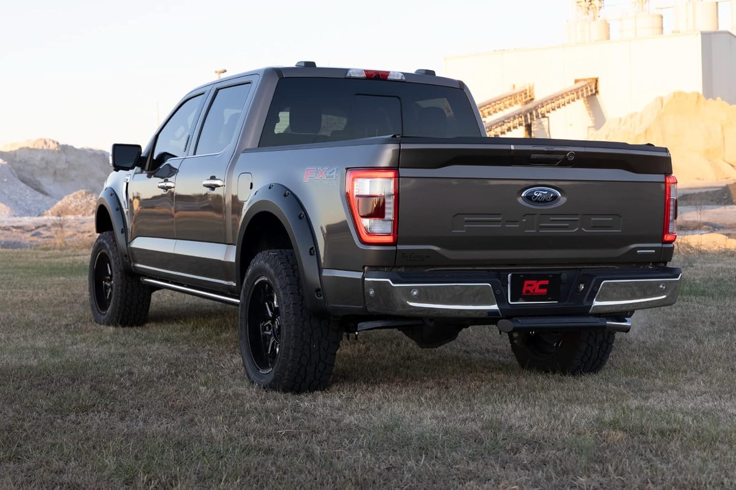 Rough Country Guardabarros tradicionales para Ford F-150 2021-2023 – F-F20911A