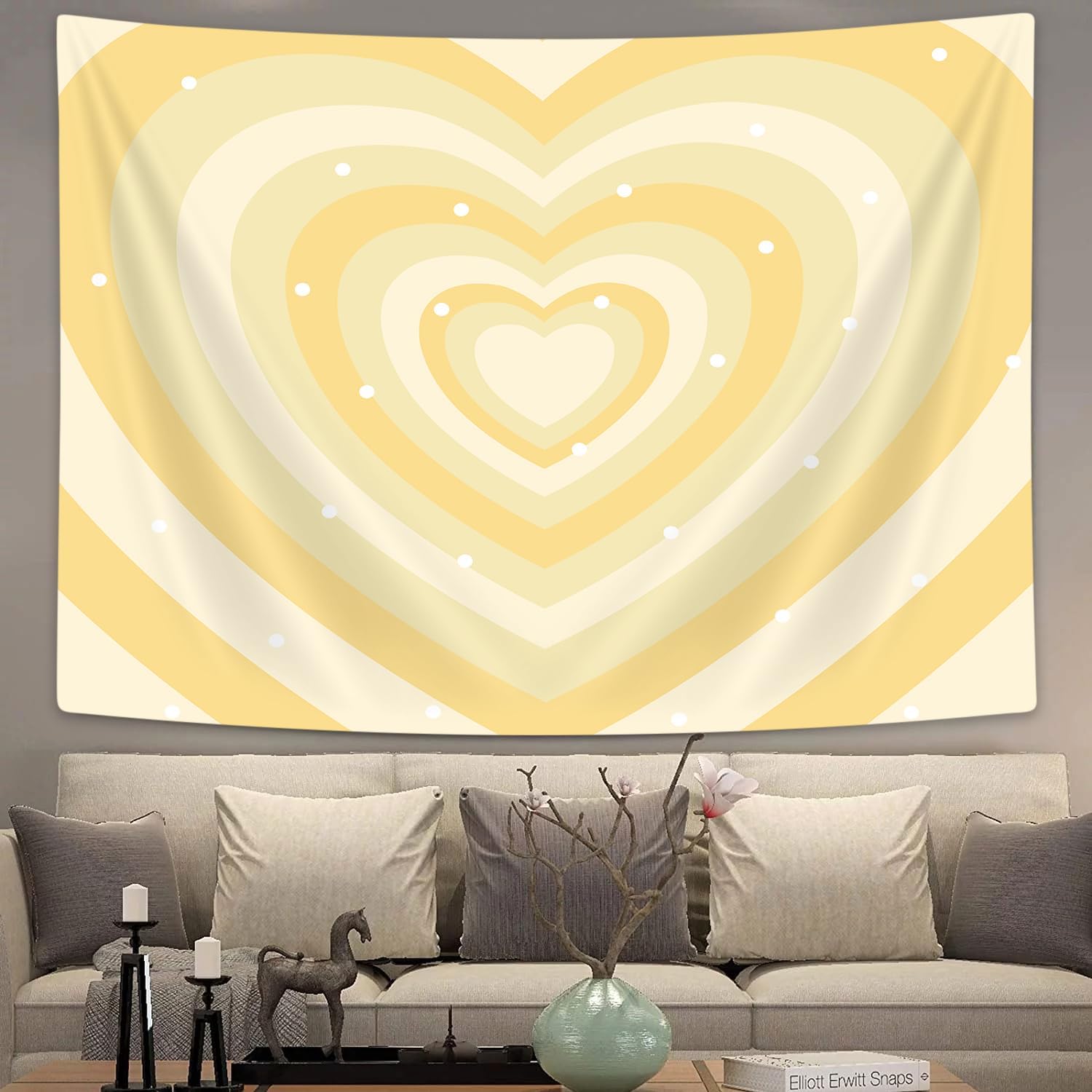 Drgilau Bonito tapiz estético amarillo para dormitorio de niña, tapiz de pared hippie con forma de corazón amarillo de los años 2000, tapiz